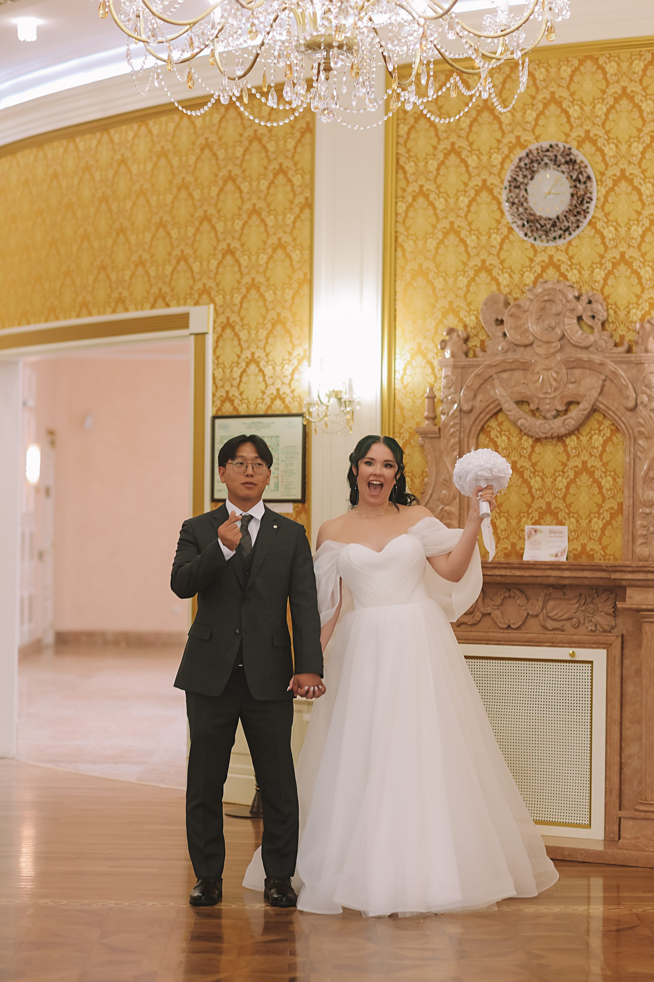 Айвазовский и парк дружбы народов. Семейный фотограф Тюмень, фотограф на роды Салмина Мария