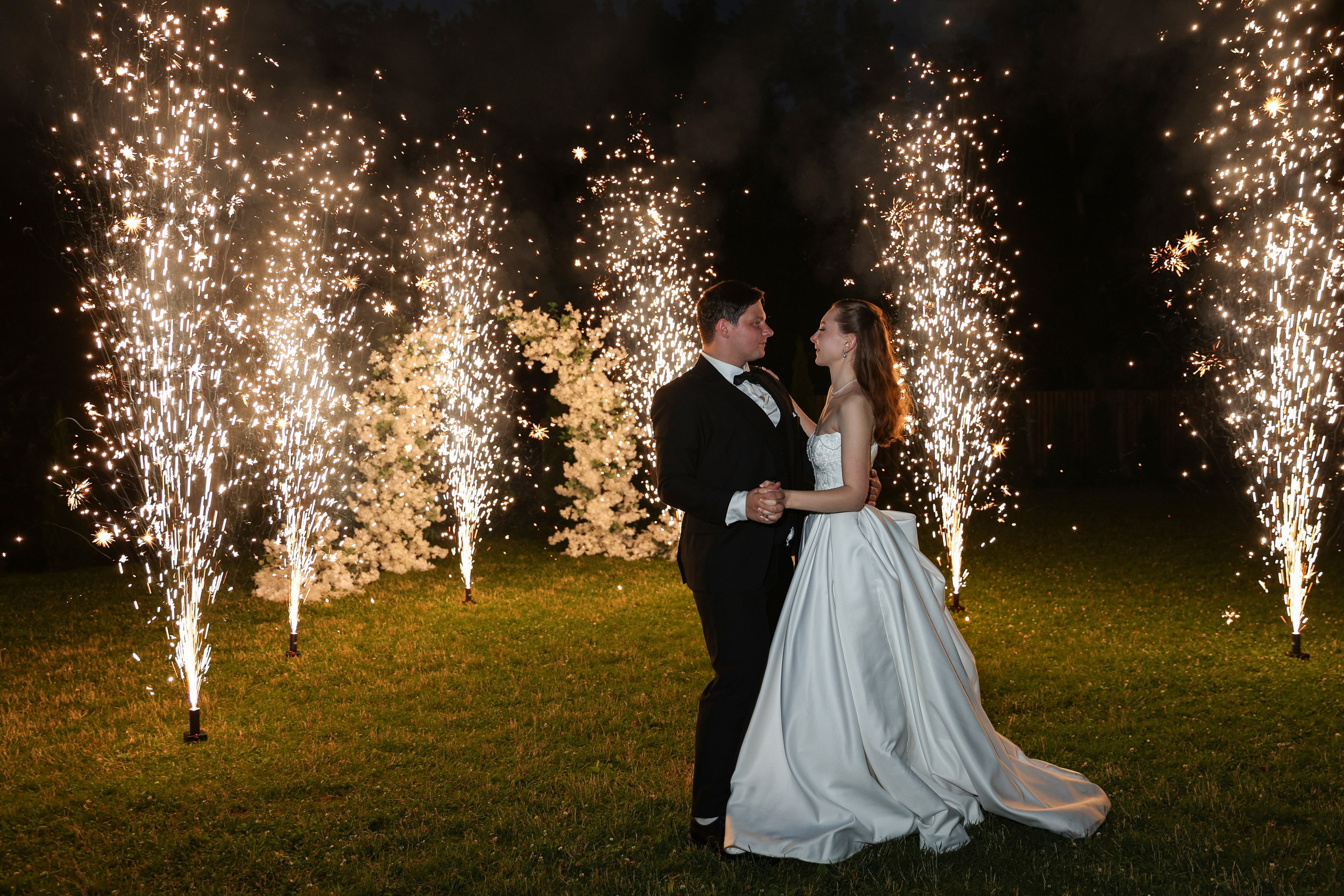 Павел и Дарья. Свадебные фотограф и видеограф в Минске Голдосовы Марина и Вадим