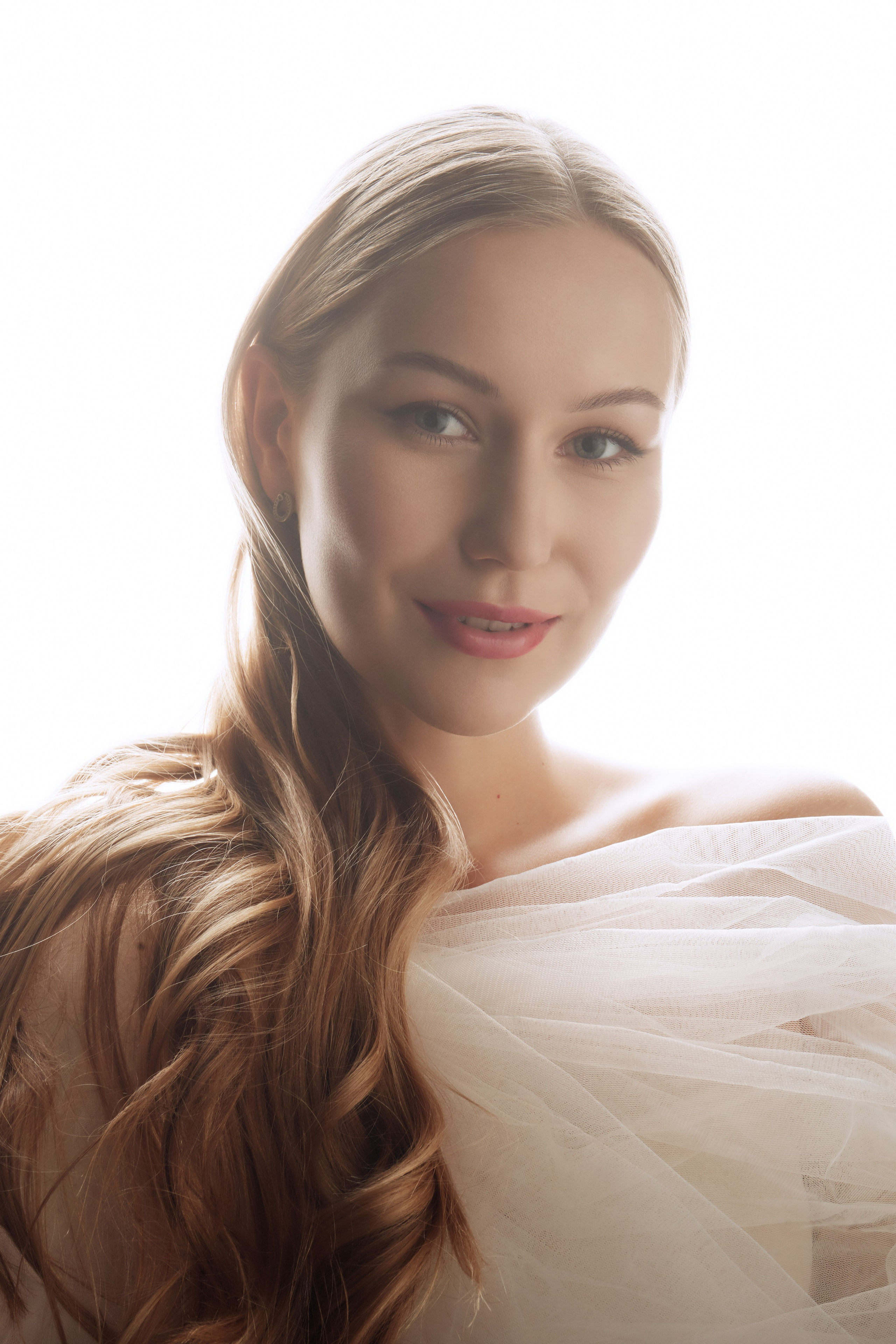 Женский портрет. Главная