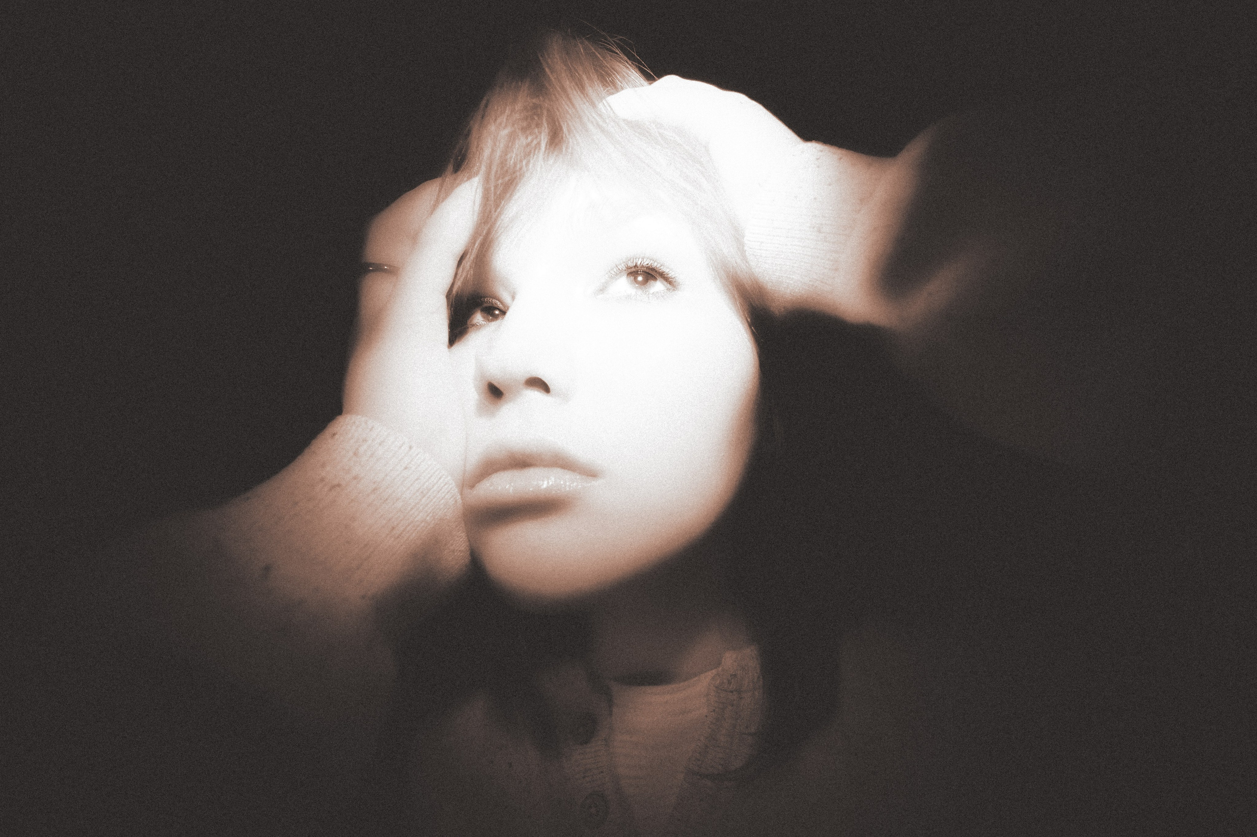 Obsssn. Polypolarphotography