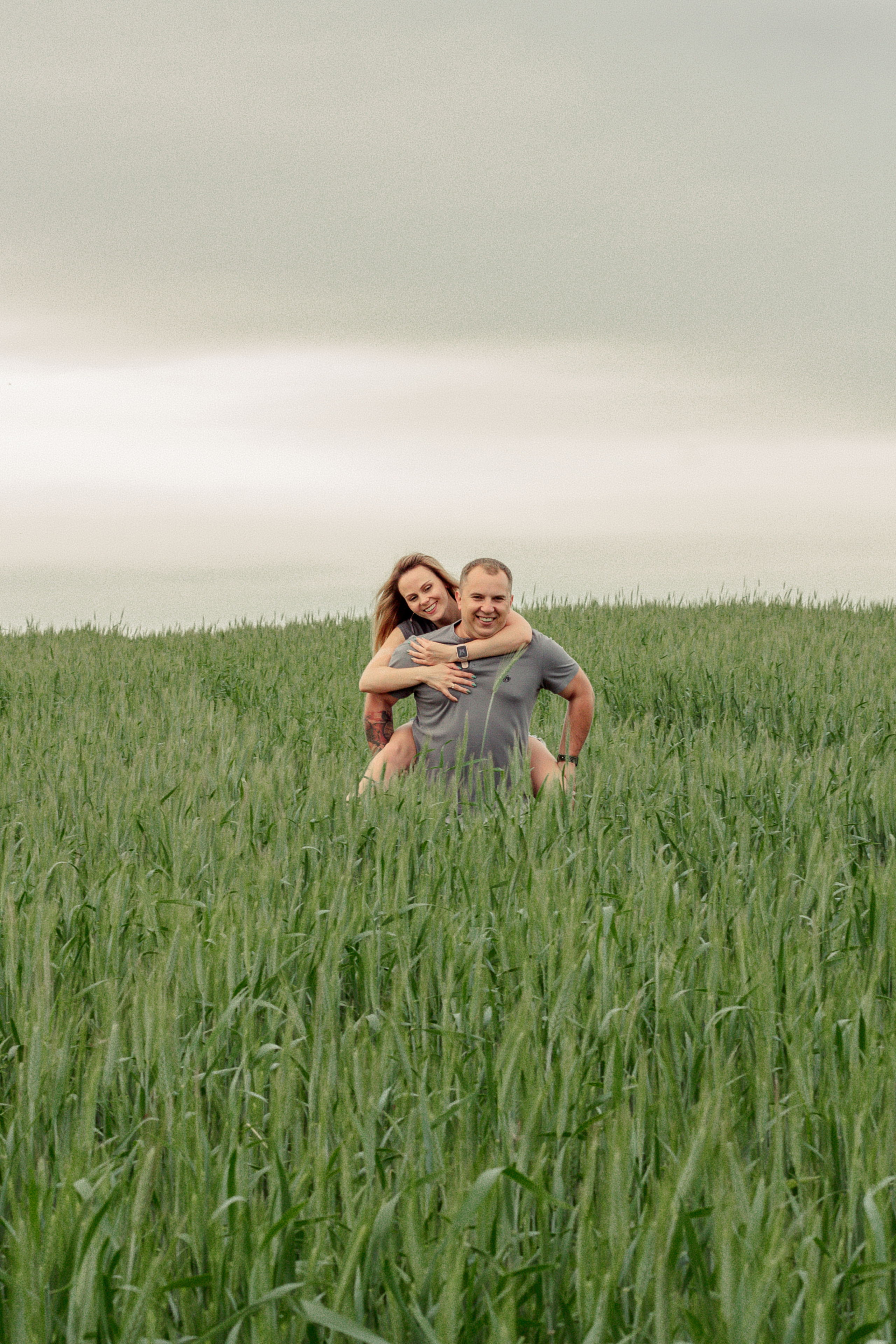 Любовь в пшенице. Свадебный и Семейный фотограф Маргарита Павлова