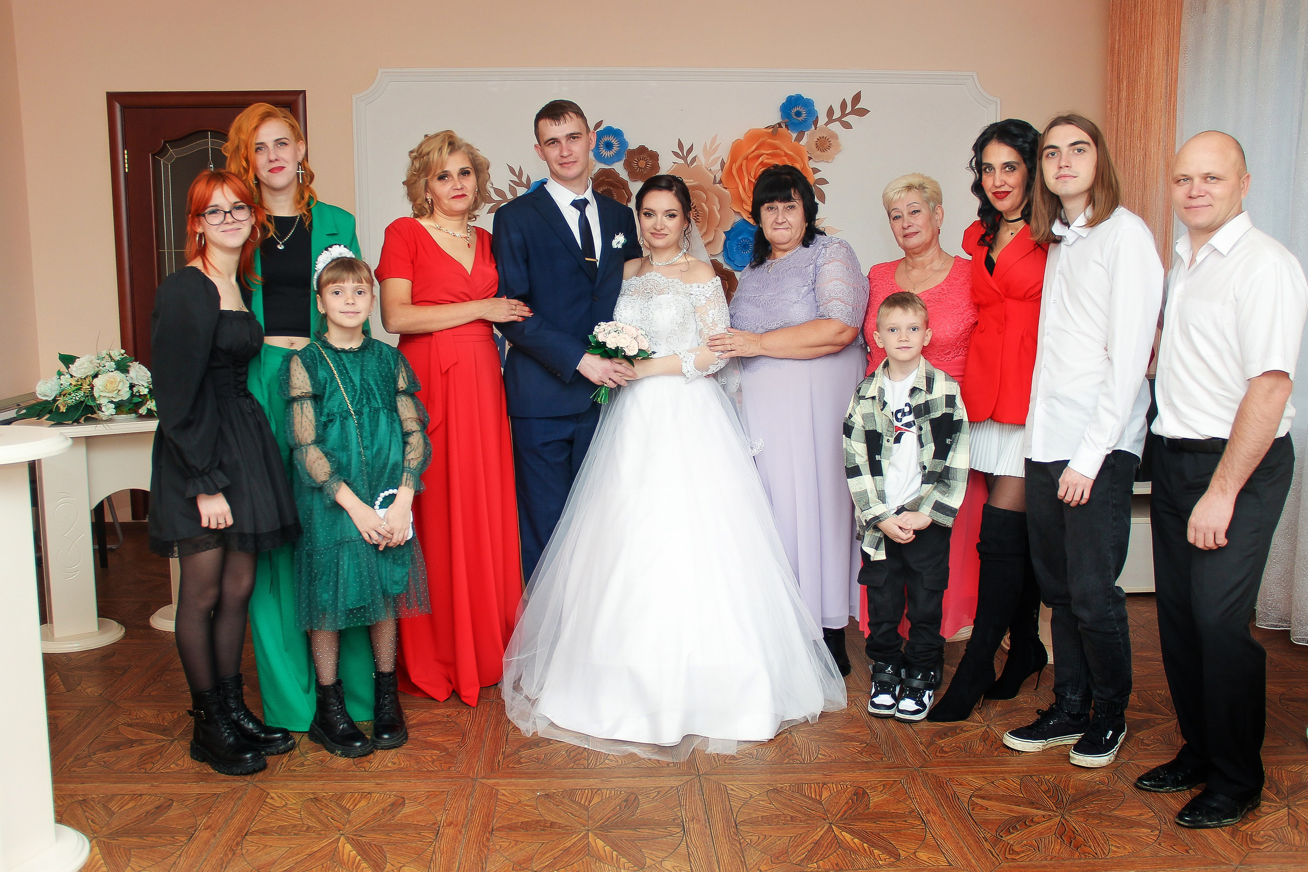 Свадебные фотосессии Барнаул/ Алейск. Выпускные альбомы для школ и Детских садов в Барнауле /Выпускные/Свадебные/Детские/Семейные и др. виды съёмок /Фотограф Вера Валейко