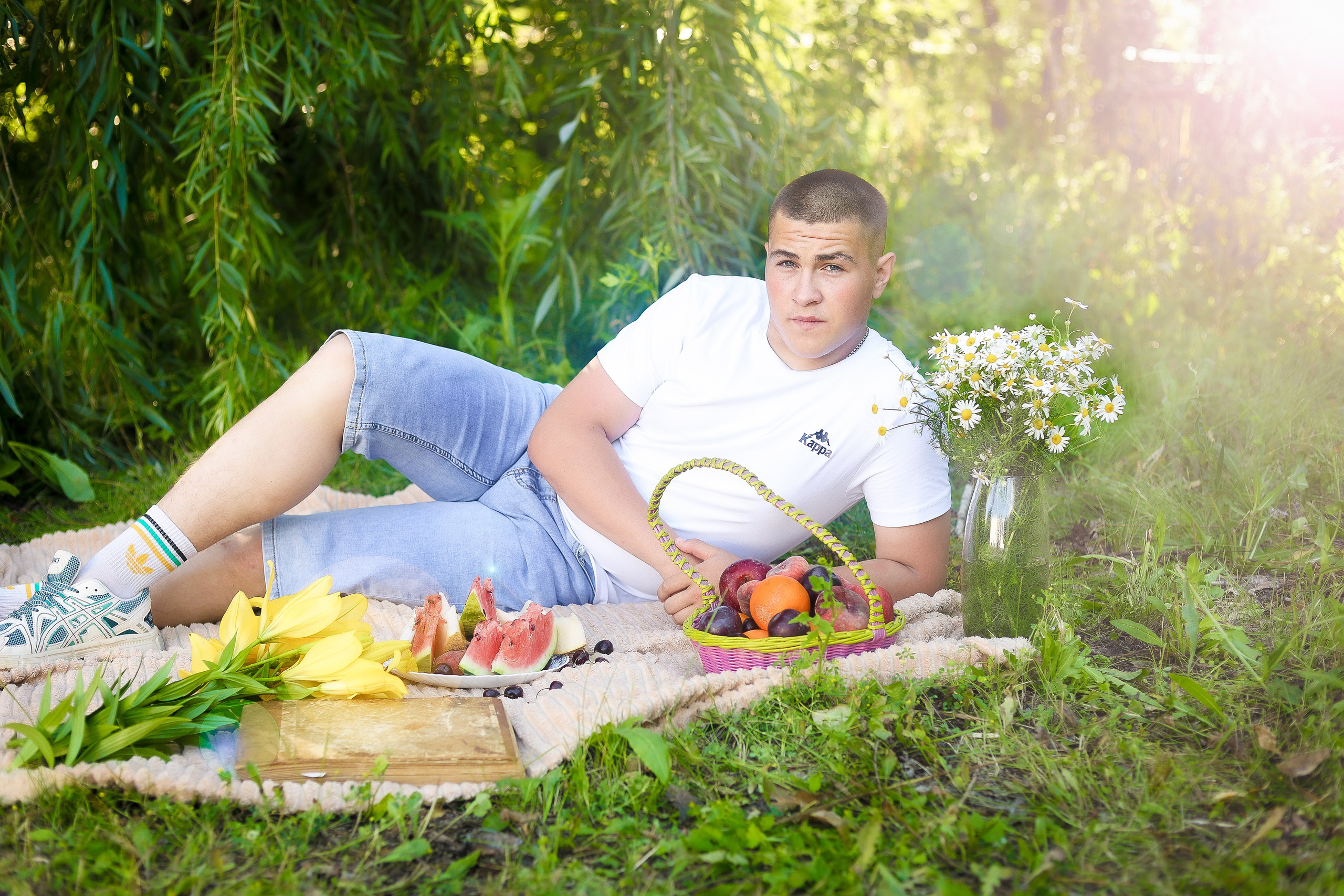 Семейные фотосессии студийные; новогодние, тематические, домашние и тд. Выпускные альбомы для школ и Детских садов в Барнауле /Выпускные/Свадебные/Детские/Семейные и др. виды съёмок /Фотограф Вера Валейко