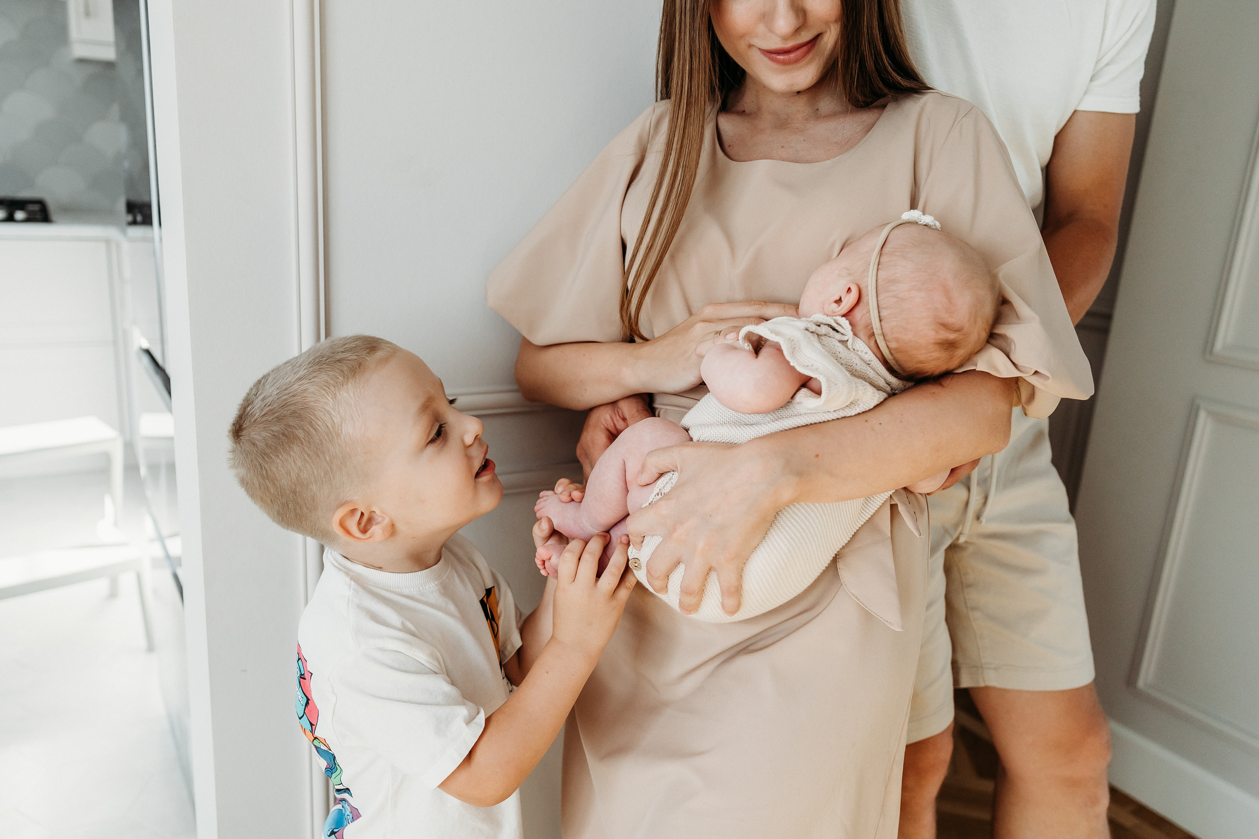 Арина. Семейный и детский фотограф в Краснодаре. Фотограф новорожденных. Фотограф ньюборн. Фотограф родов Краснодар. Катя Угнивенко