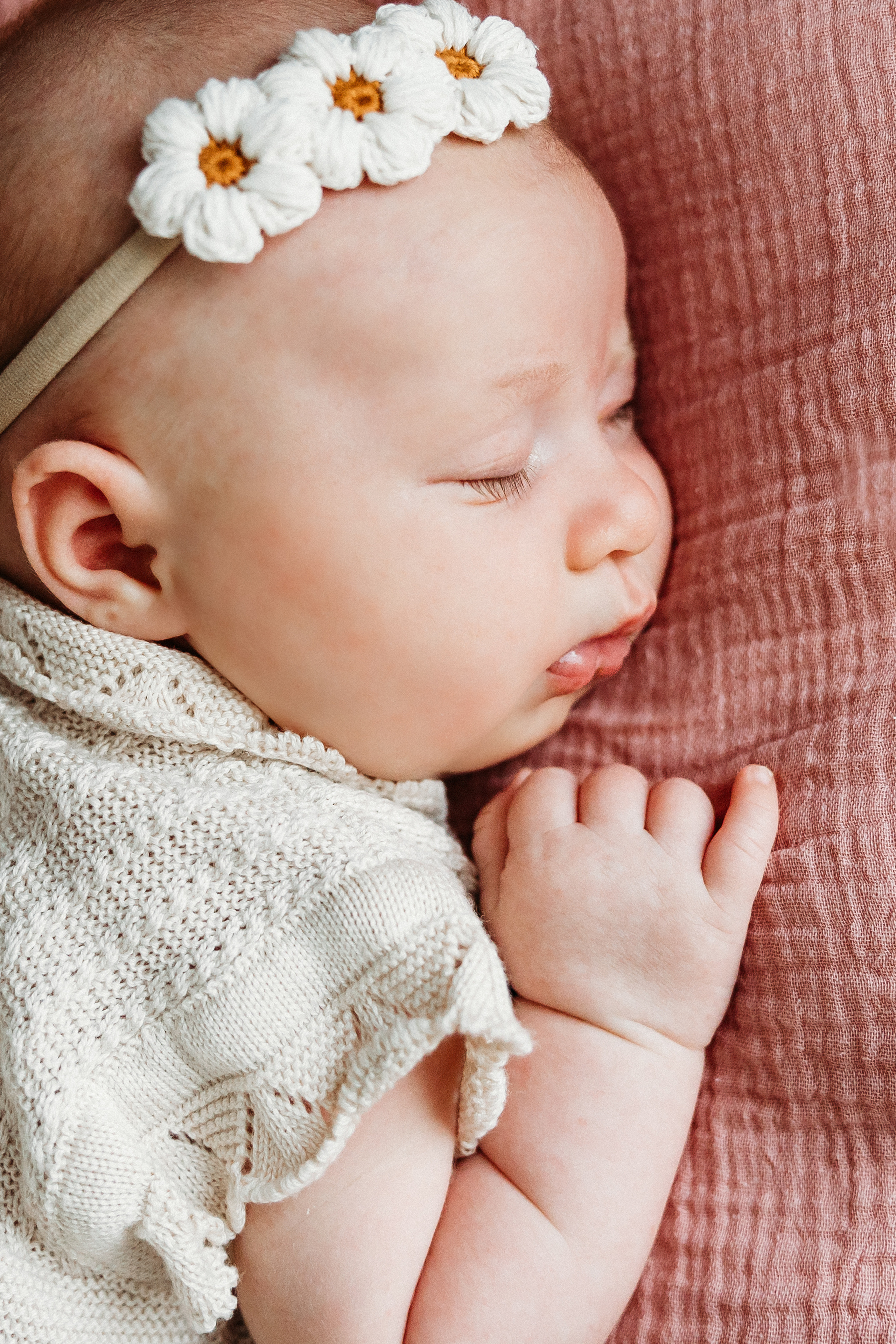 Арина. Семейный и детский фотограф в Краснодаре. Фотограф новорожденных. Фотограф ньюборн. Фотограф родов Краснодар. Катя Угнивенко