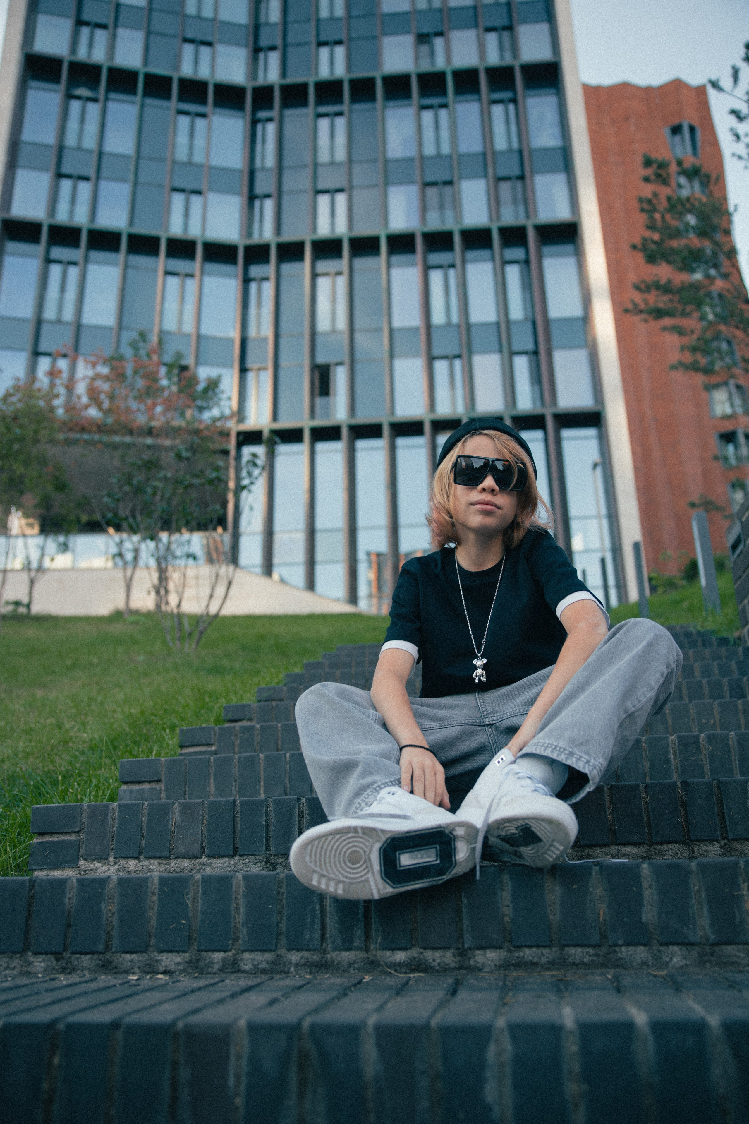 ГЛЕБ. Я фотограф из Москвы к Вашим услугам