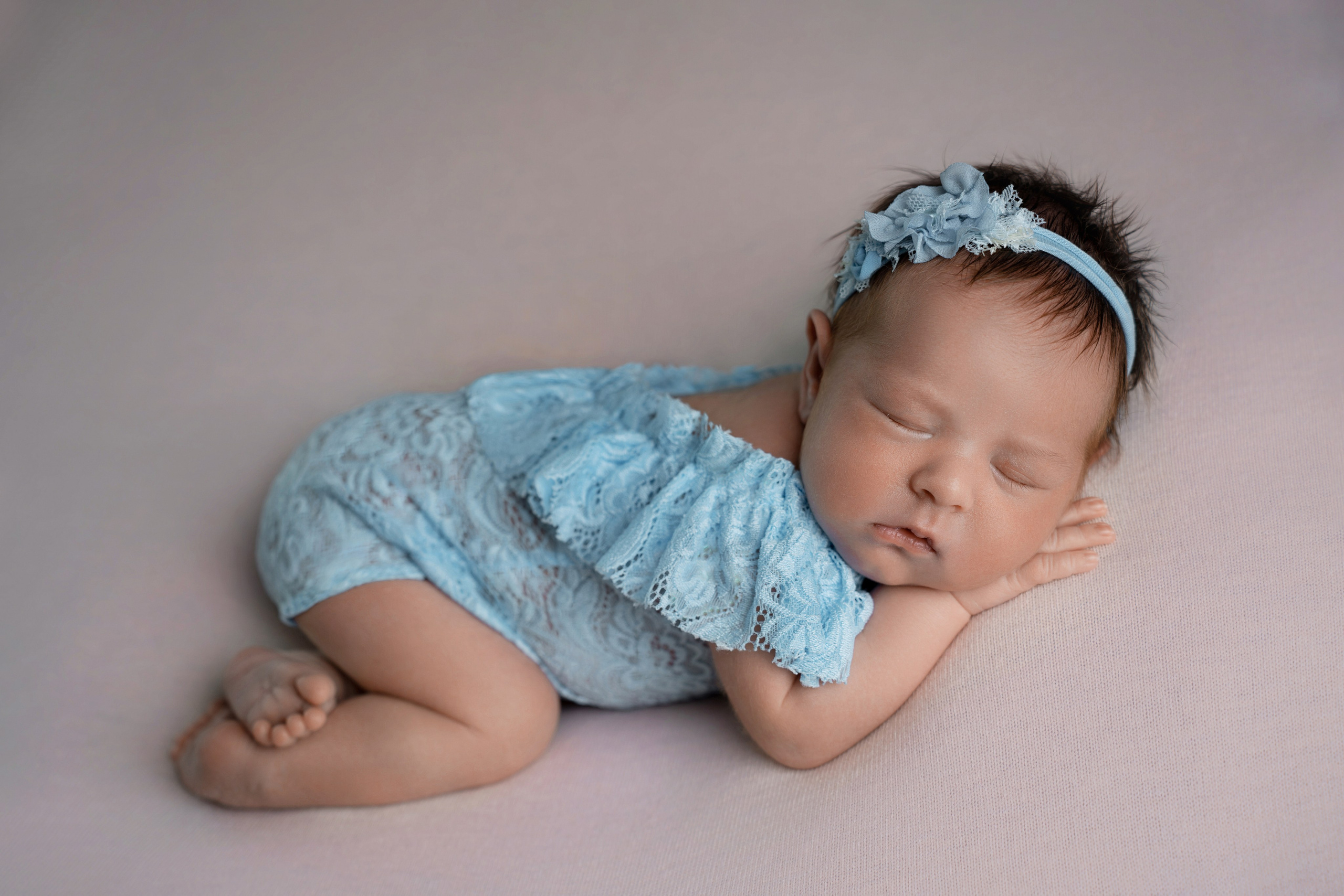 Ньюборн. Фотограф новорожденных Оренбург и свадебный фотограф Оренбург