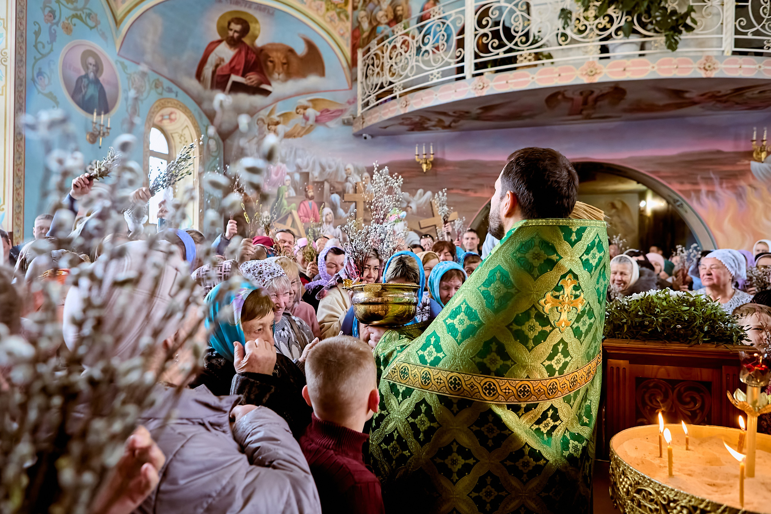 Освещение вербы в храме Преп. Серафима Саровского г. Дзержинск.
