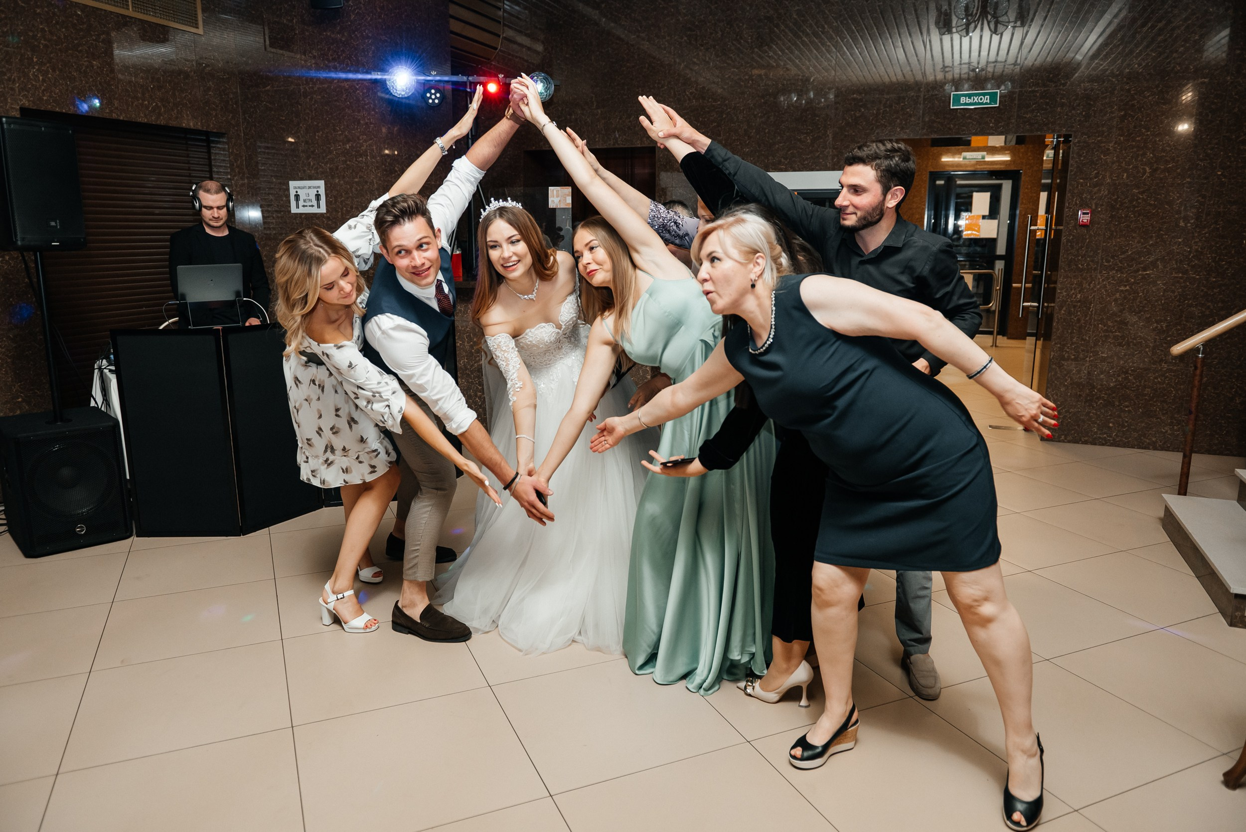 Александр и Владислава. Контент-фотограф Москва репортажный фотограф Настя Профото