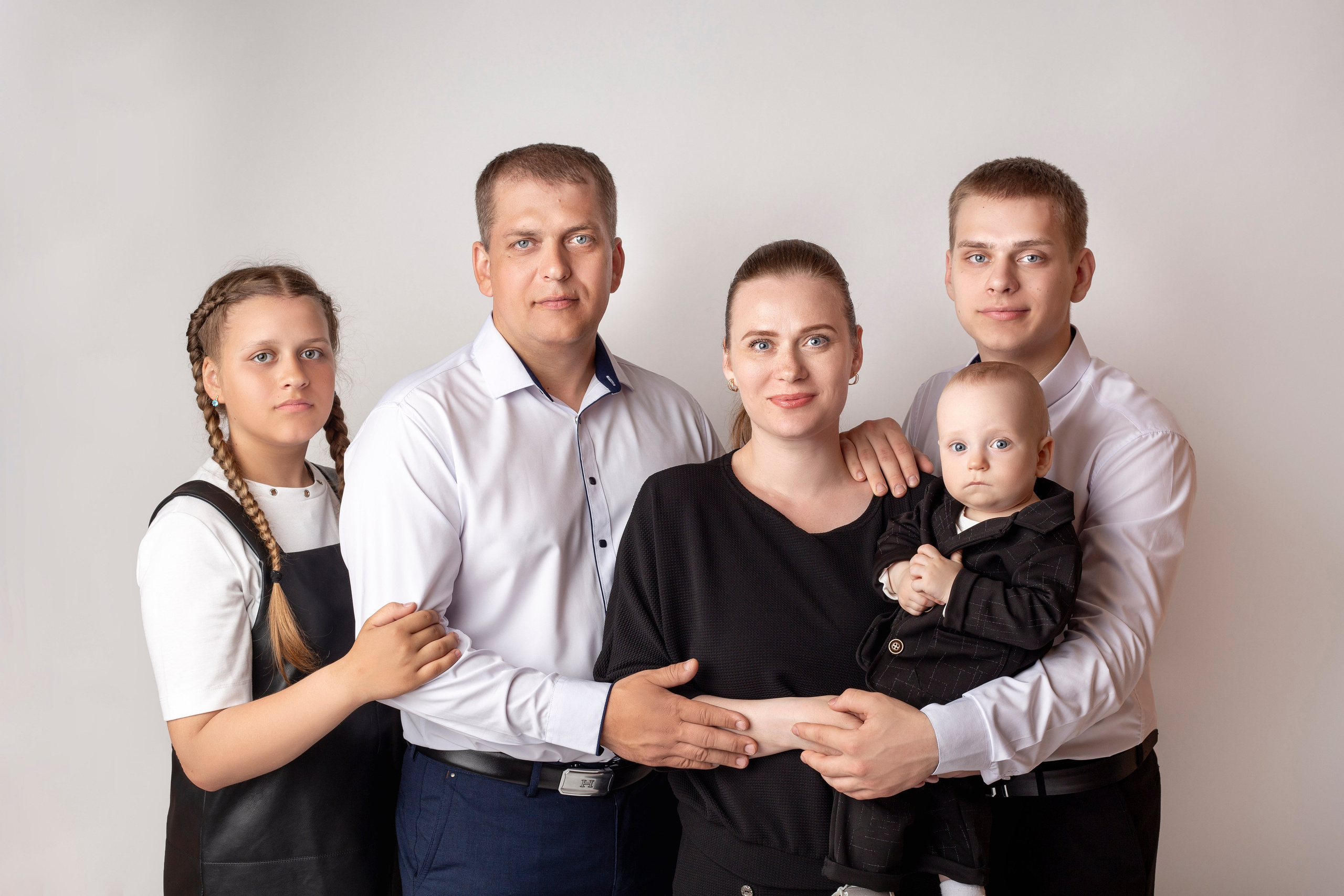 Проект «Годовасие» (12 месяцев). Фотограф новорожденных и детский фотограф в Радужном Васильева Елена