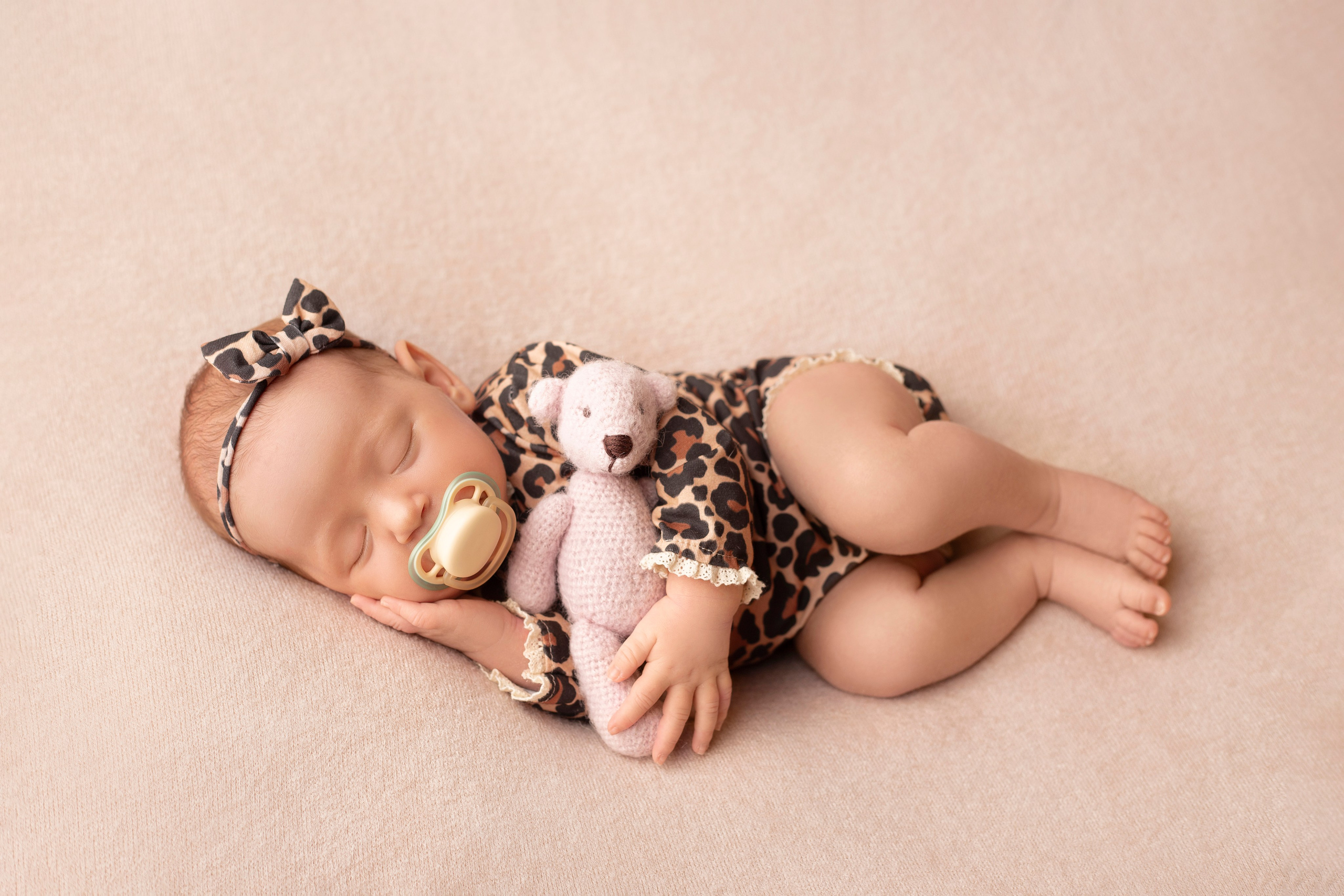 Только малыш. Фотограф новорожденных и детский фотограф в Радужном Васильева Елена