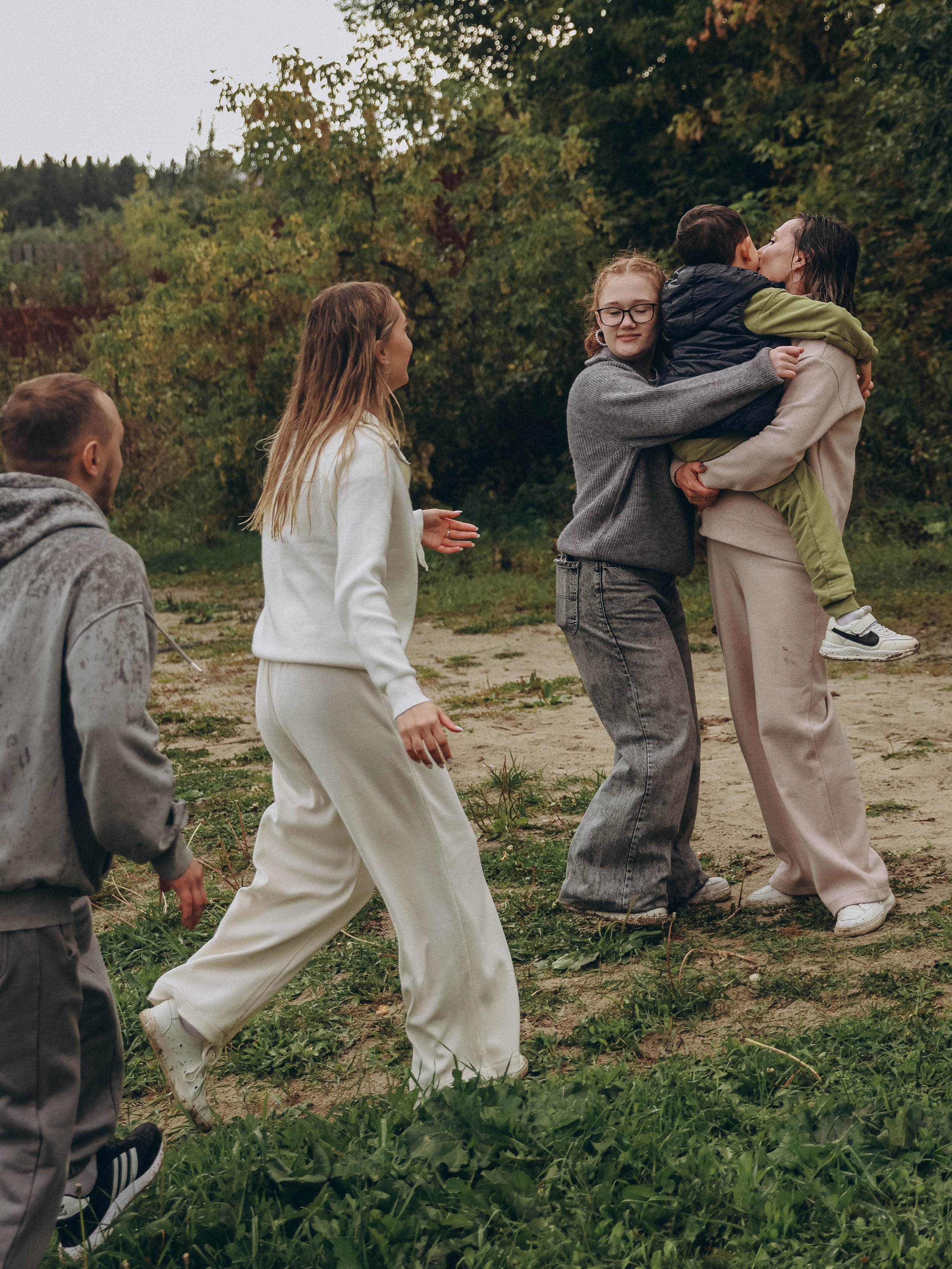 Под дождём. Мультифотограф Динара Ахмедзянова