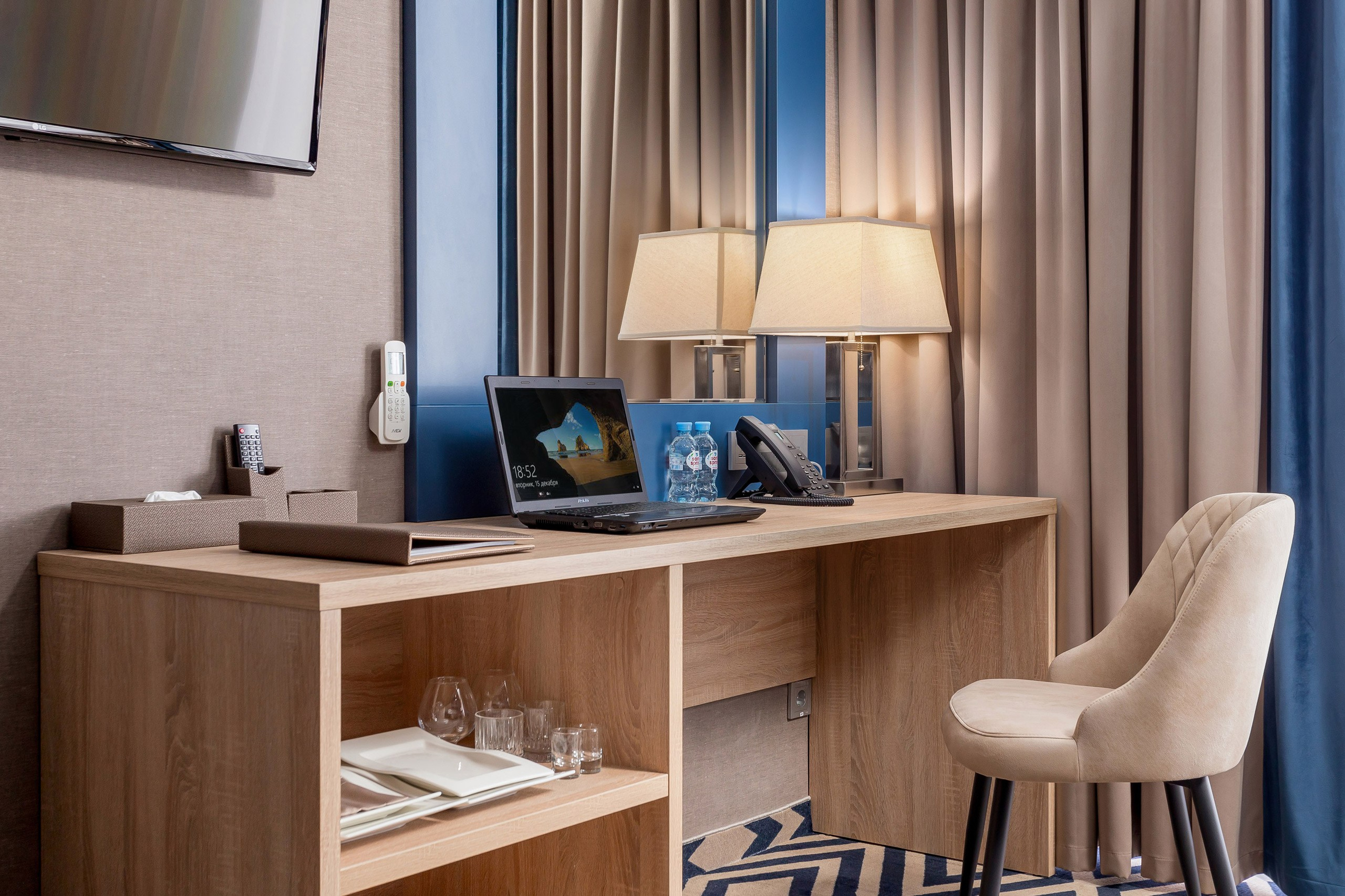 Hotels. Interior photographer Vitalii in Portland and Vancouver