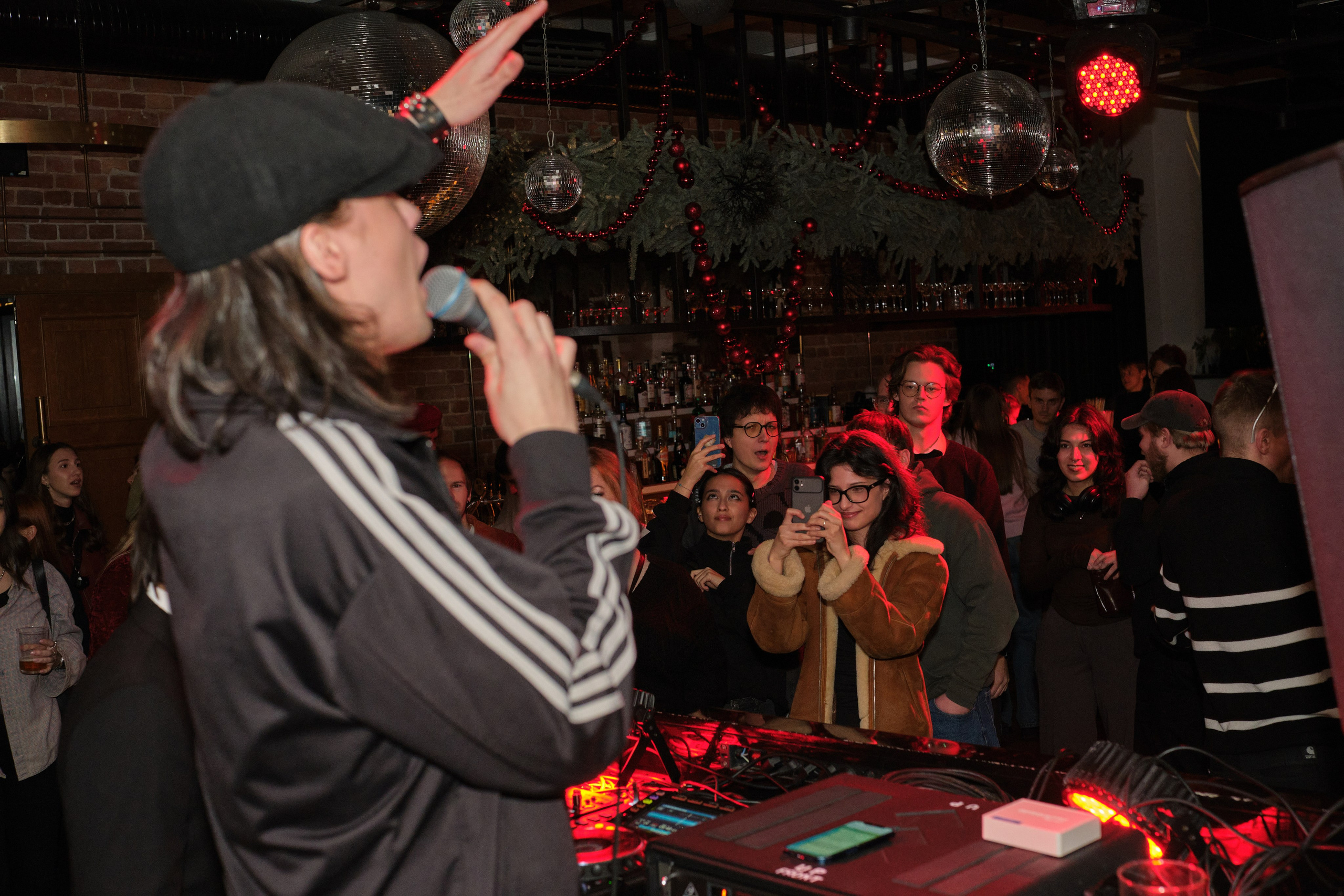 Клубный репортаж в Санкт-Петербурге | Филипп Линзин. Репортажный и портретный фотограф в Санкт-Петербурге Филипп Линзин