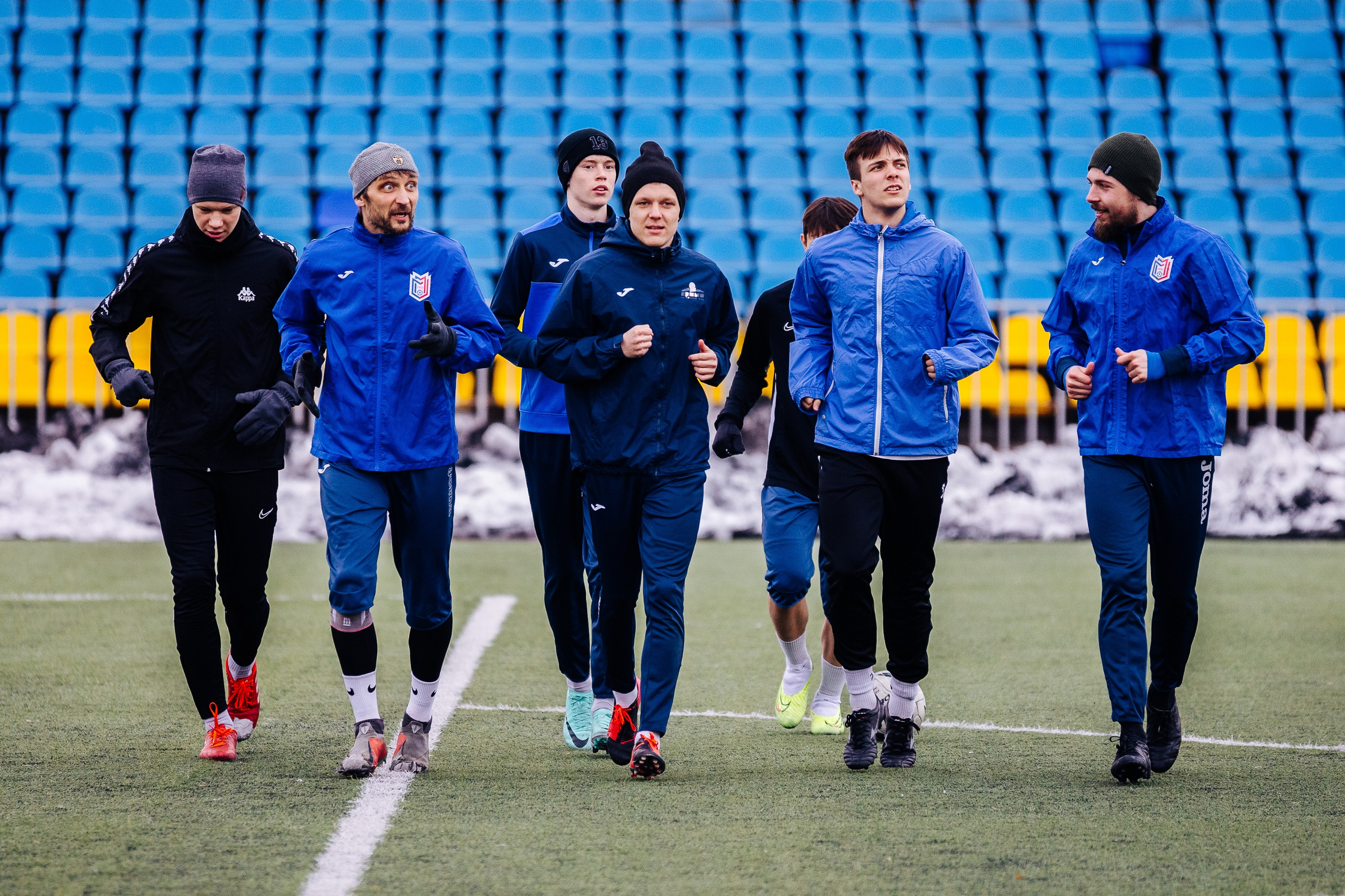 Тренировка ФК Металлург // 01.04.24. Денис Прохоров Фотограф в г. Магнитогорск