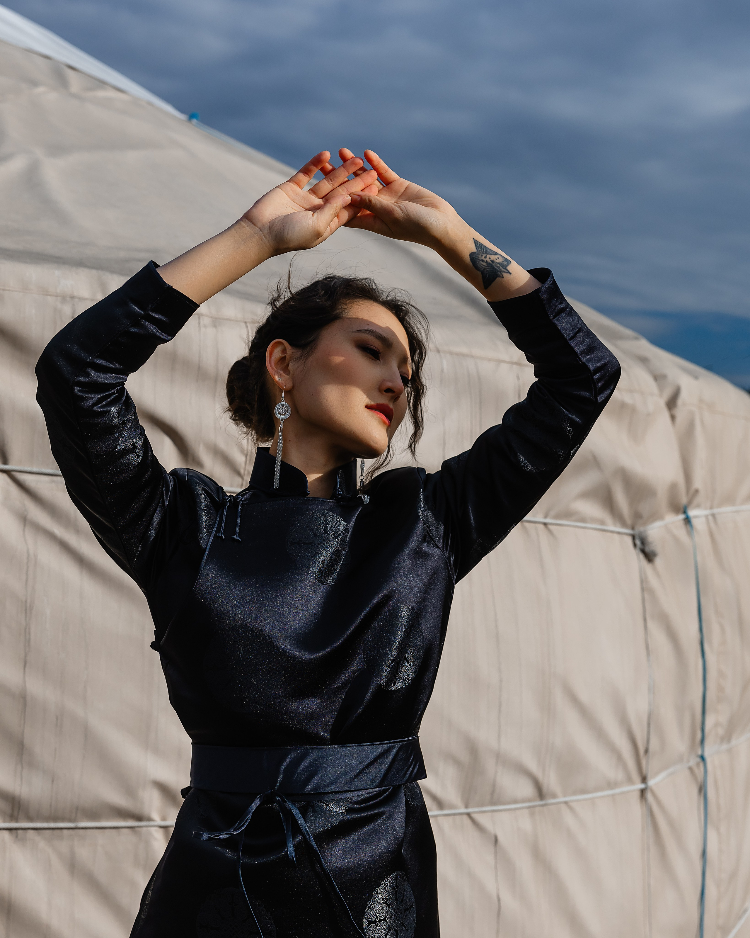 @BayanBrand. Фотограф и видеограф в Улан-Удэ: Аюна Габагуева и Артём Шаханов