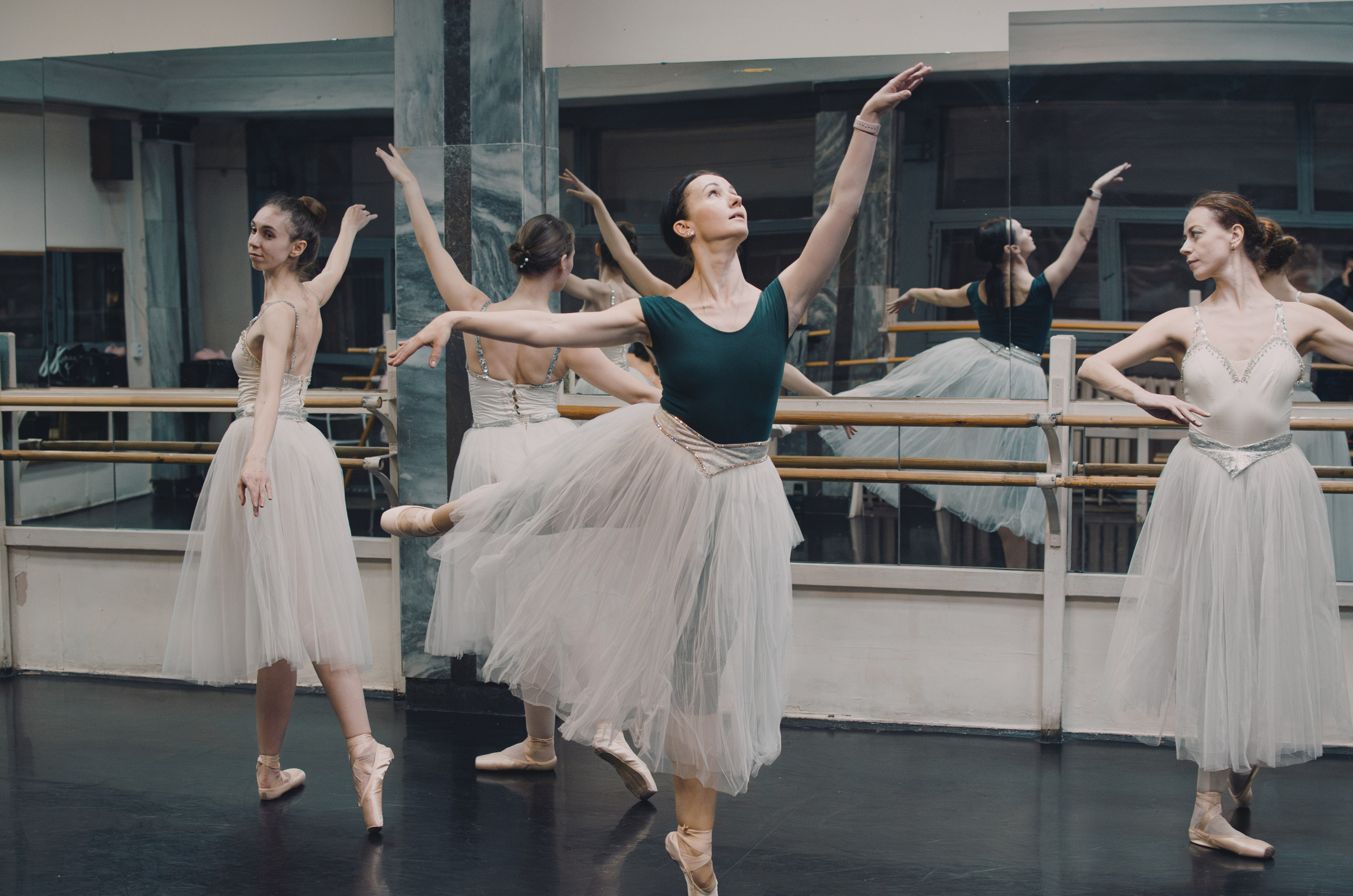 Балет, танец (концерты, уроки, репетиции, закулисье танцующих детей и взрослых). Портретный и репортажный фотограф в Санкт-Петербурге Варвара Жукова