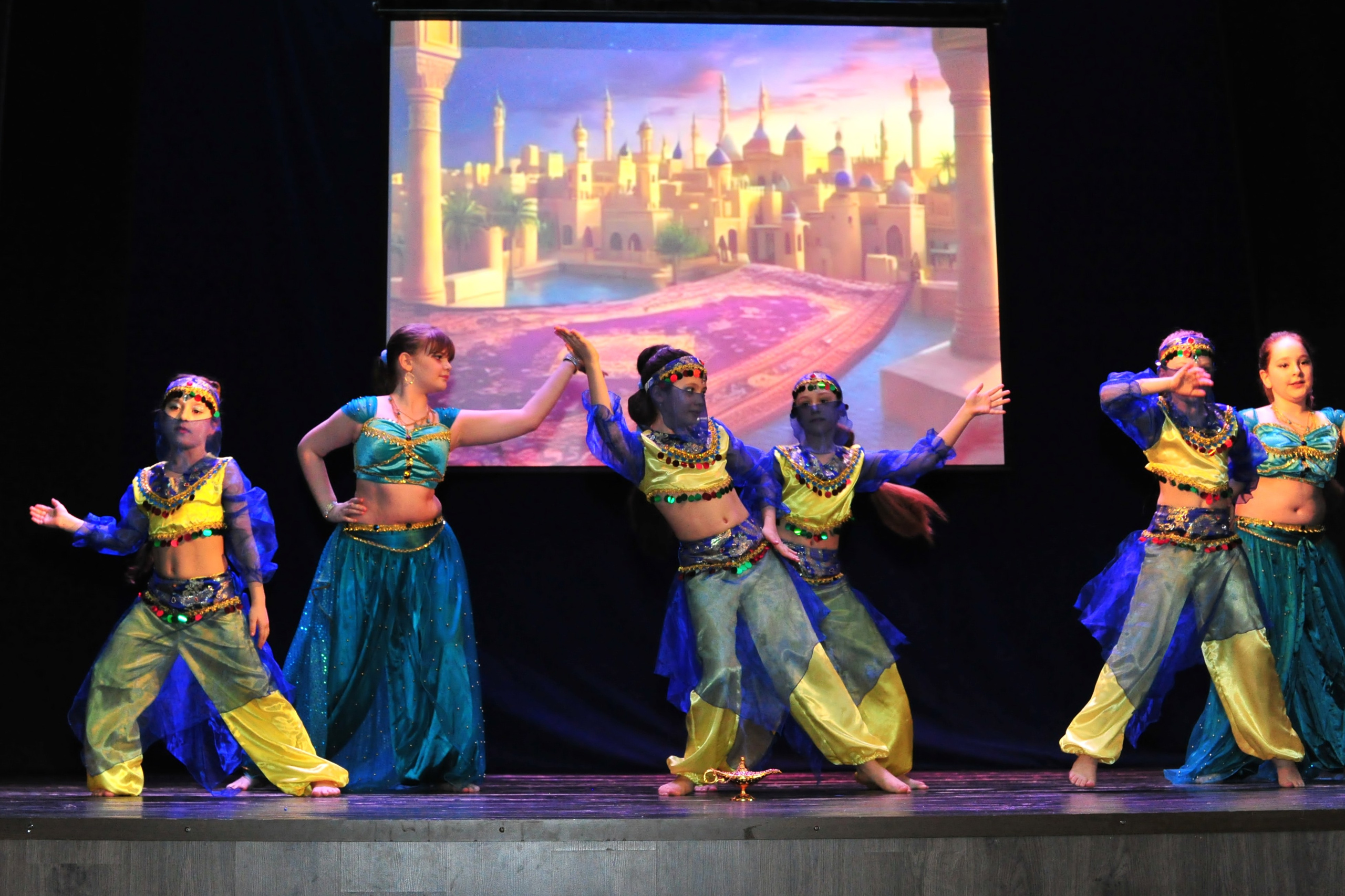 Отчетный концерт танцевальных коллективов ДК Андреевка, Зеленоград. Свадебный и семейный фотограф в Москве Ирина Гончарова