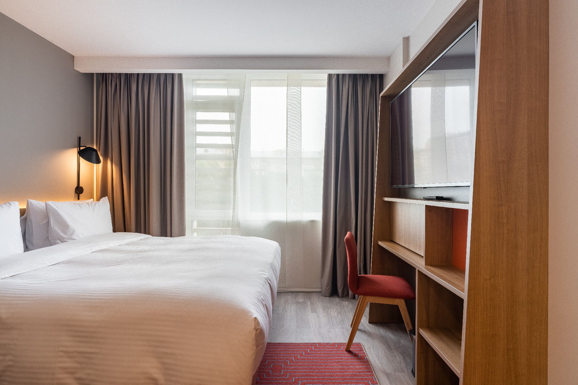 Hampton by Hilton. Интерьерный фотограф в Москве Роман Потапов