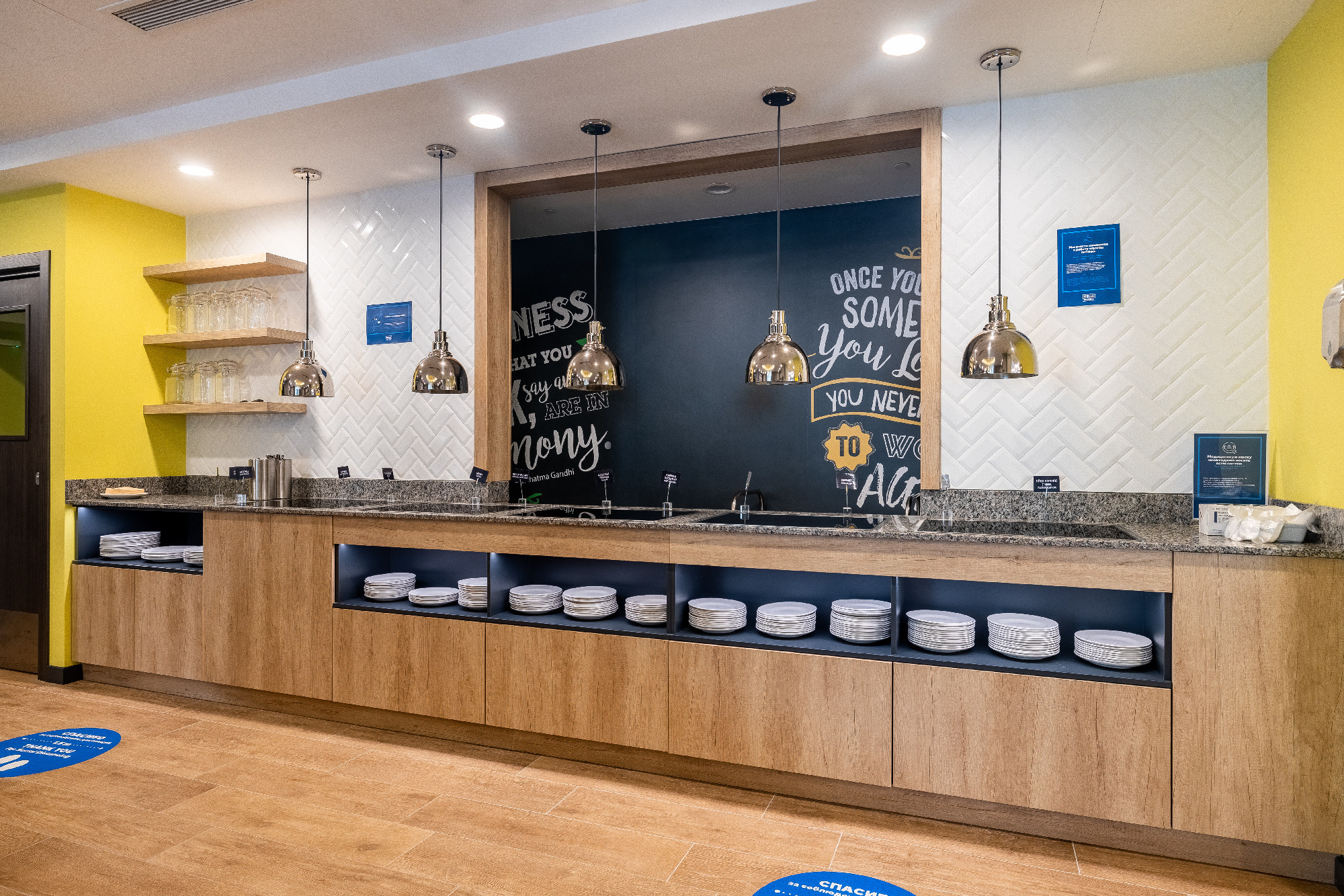 Hampton by Hilton. Интерьерный фотограф в Москве Роман Потапов