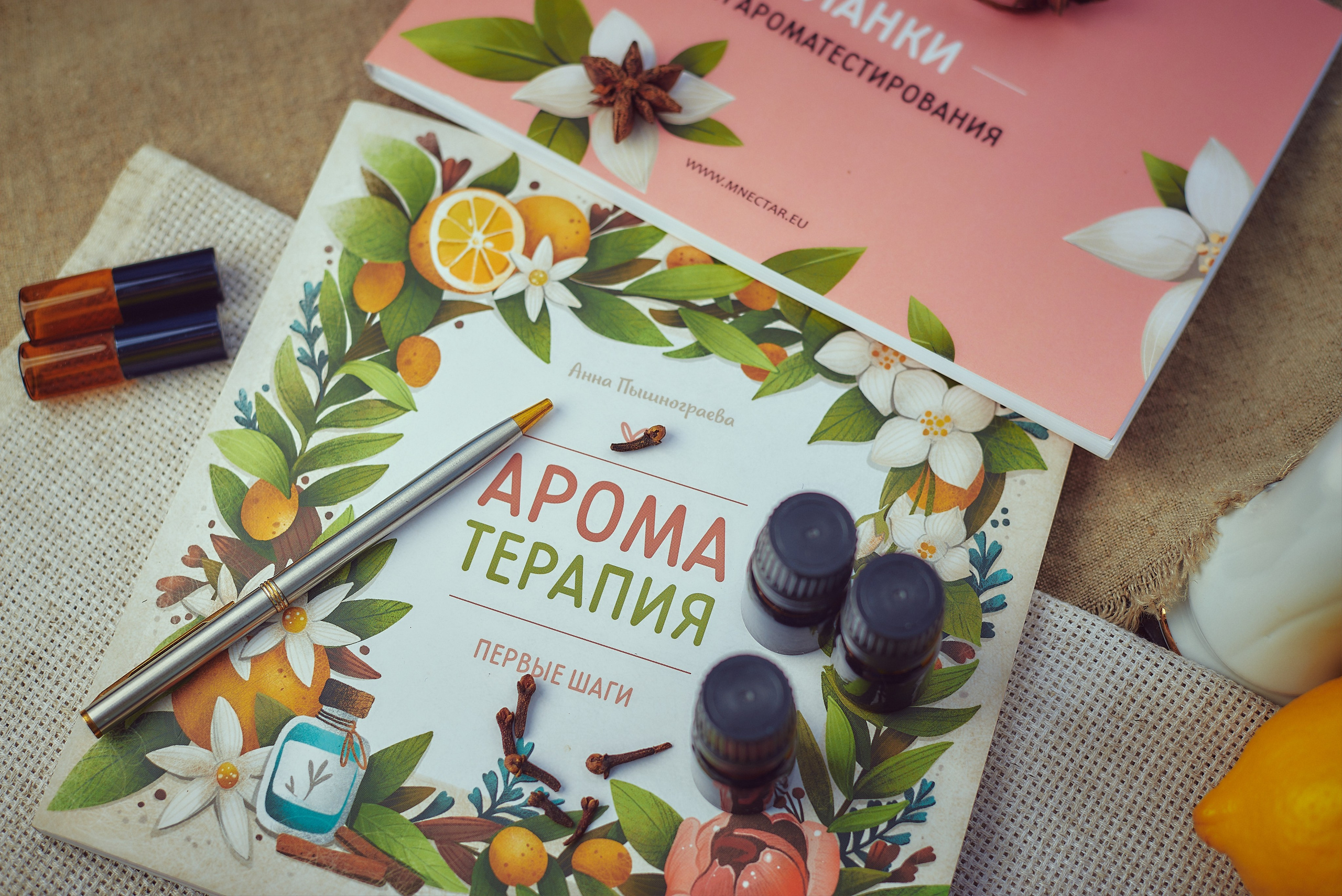 Рекламные фото вашего товара или услуги.