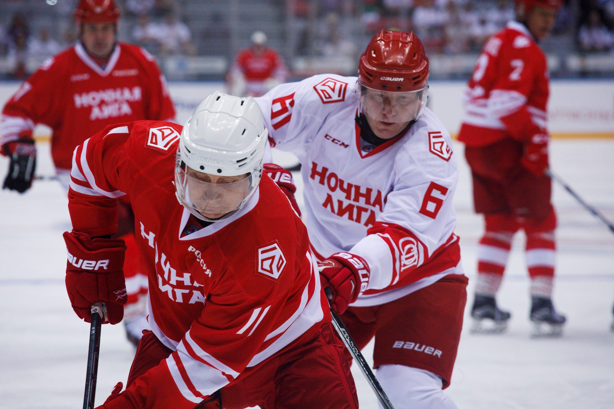 Ночная Хоккейная Лига. Репортажный и постановочный Наталья Санникова