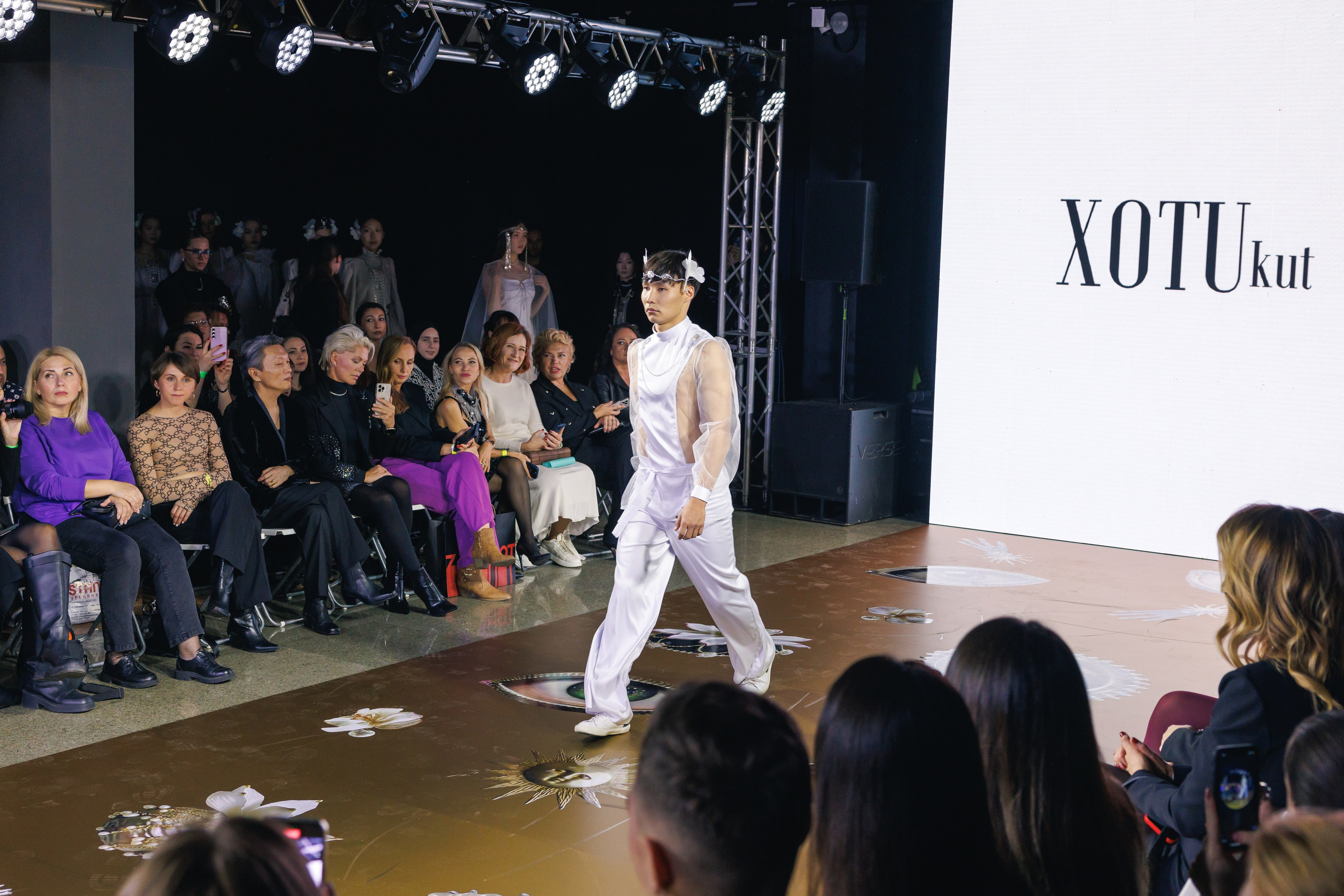 Volga Fashion Week. Профессиональный фотограф в Москве Захар Ишутин