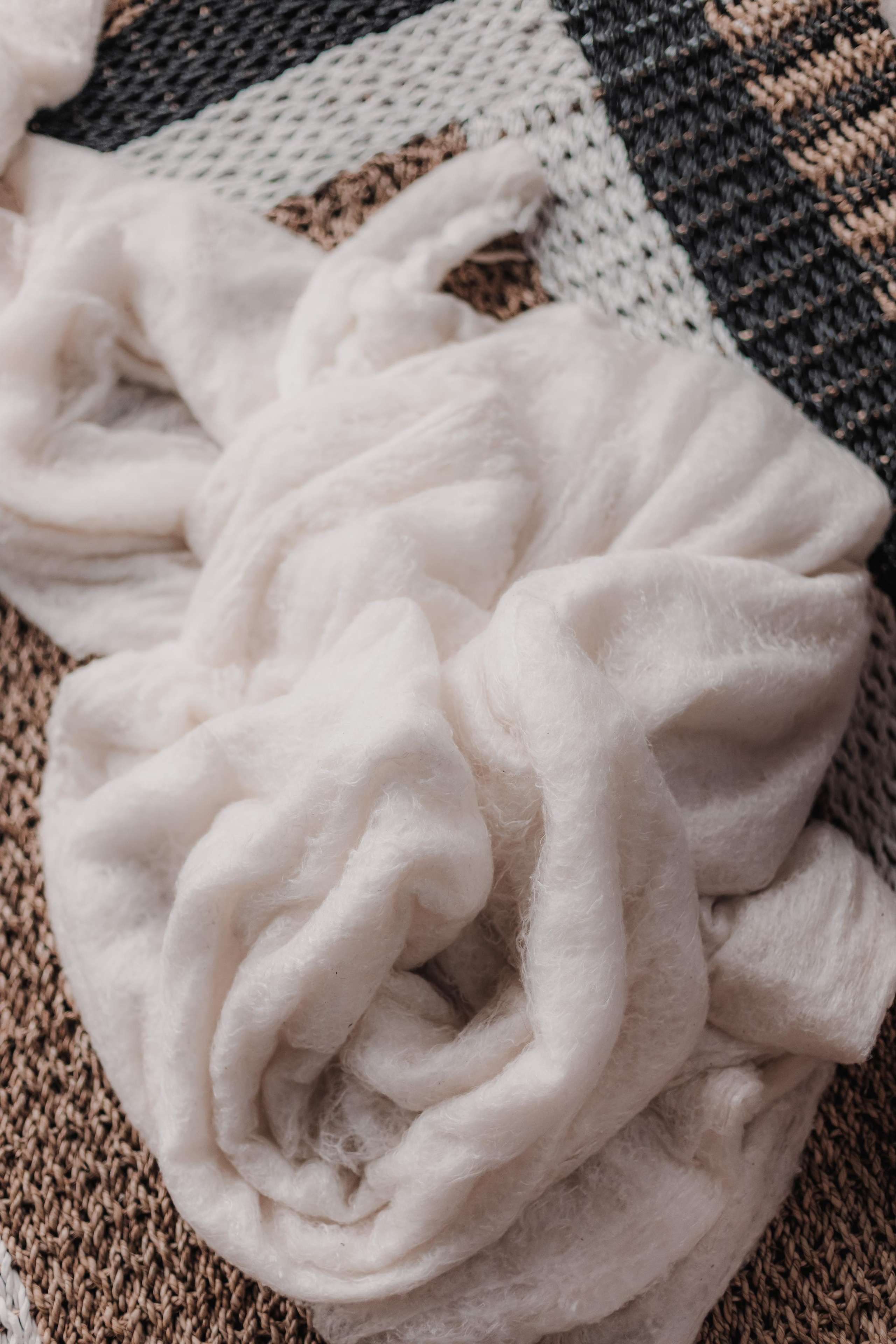 Одеялко шелкопряда. Mariam Bagdasaryan