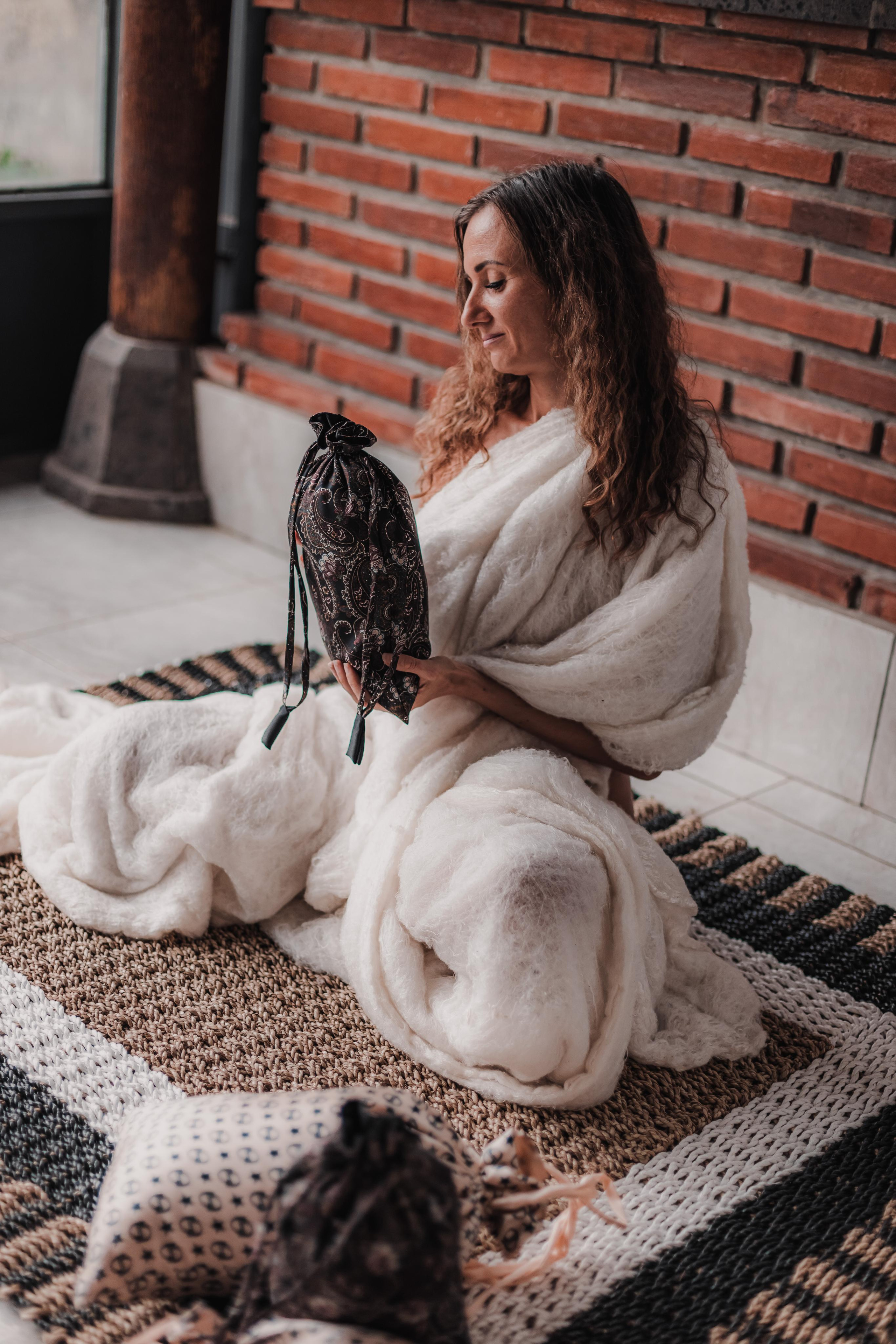 Одеялко шелкопряда. Mariam Bagdasaryan