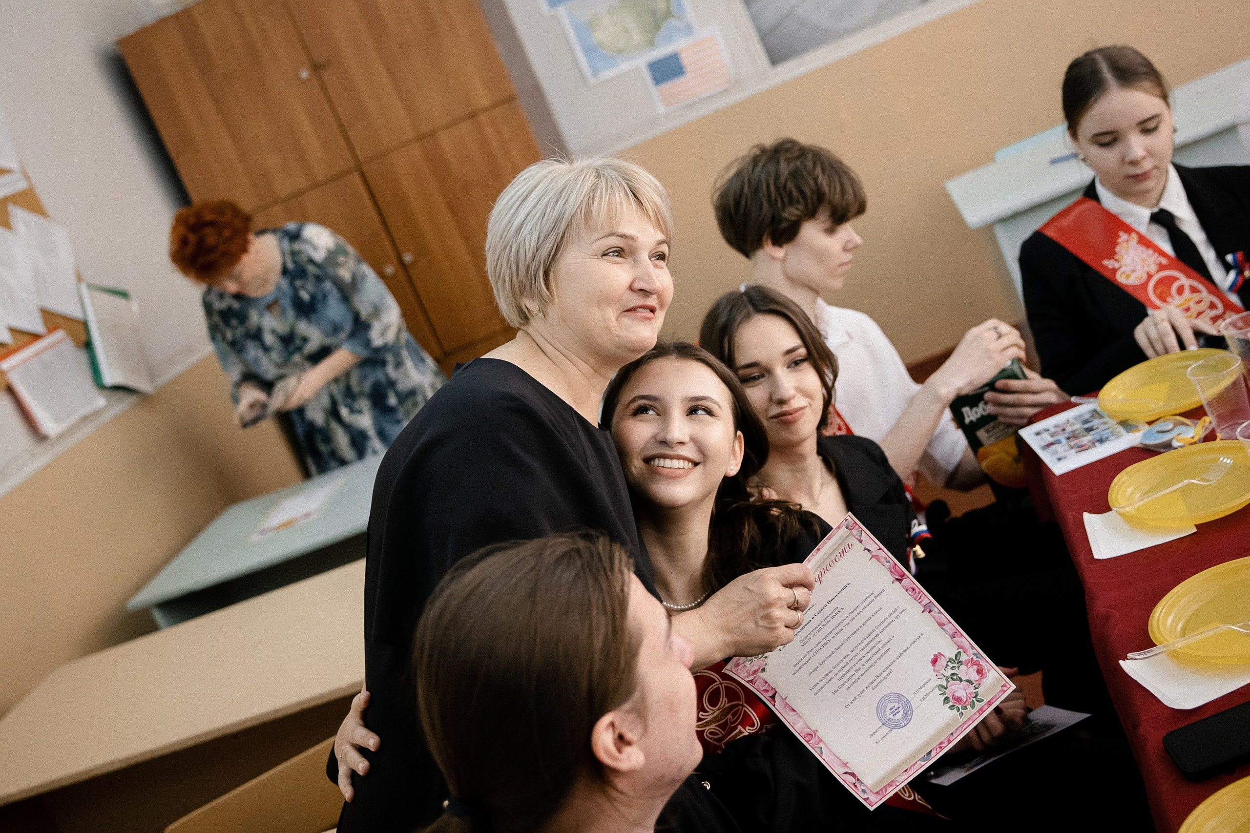 Последний звонок — линейка. Свадебный фотограф Роман Еремеев