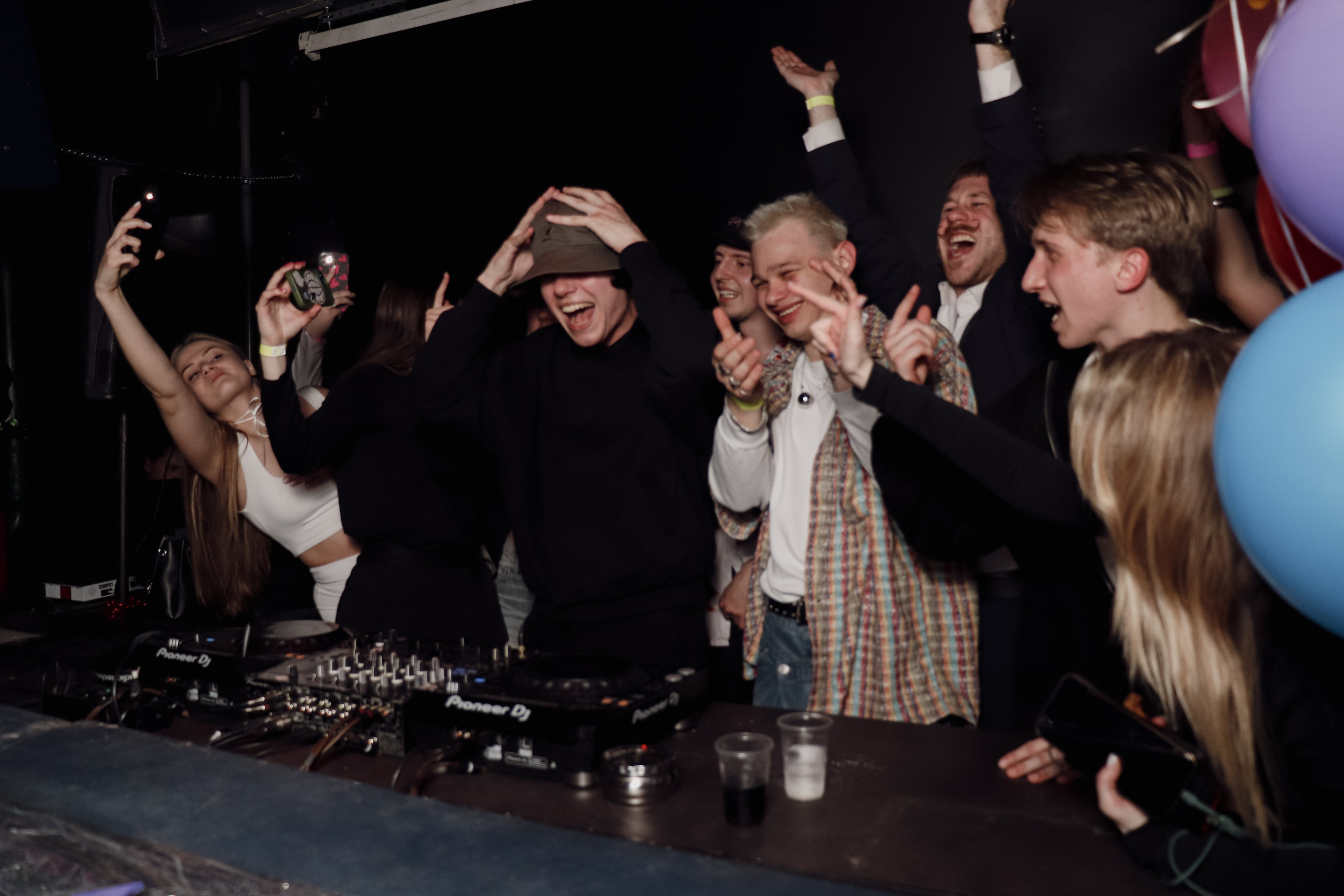 Клуб Ритмы — цирк. Ивентный фотограф в Санкт-Петербурге Олег Комков