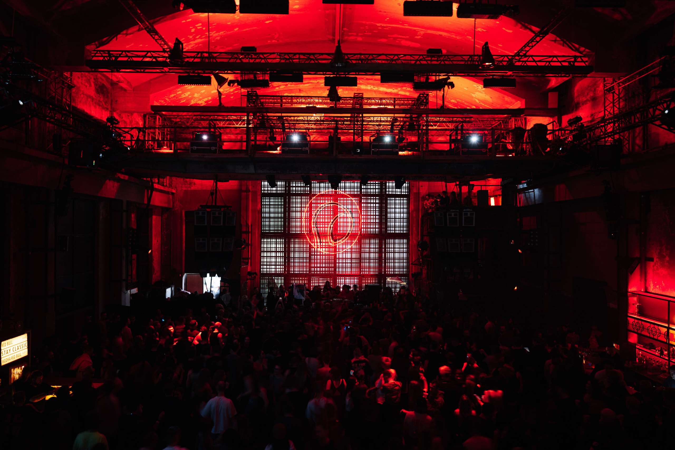 SICK YEARS, ARMA ╳ SILA SVETA. @tomrus: Рустам Шагиморданов — фотограф