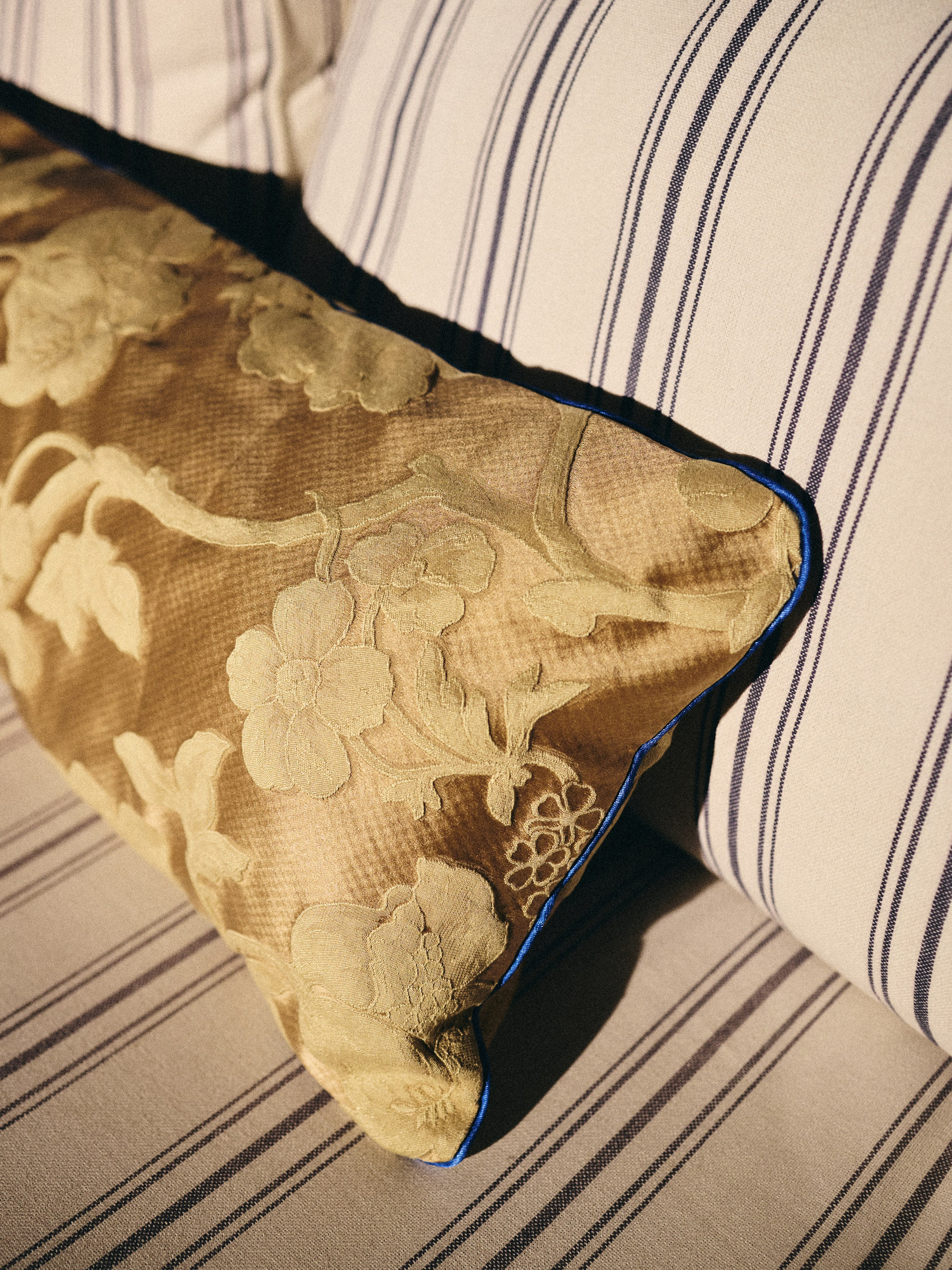 Olesha — текстиль для дома. Декоратор интерьеров Ксения Левдикова