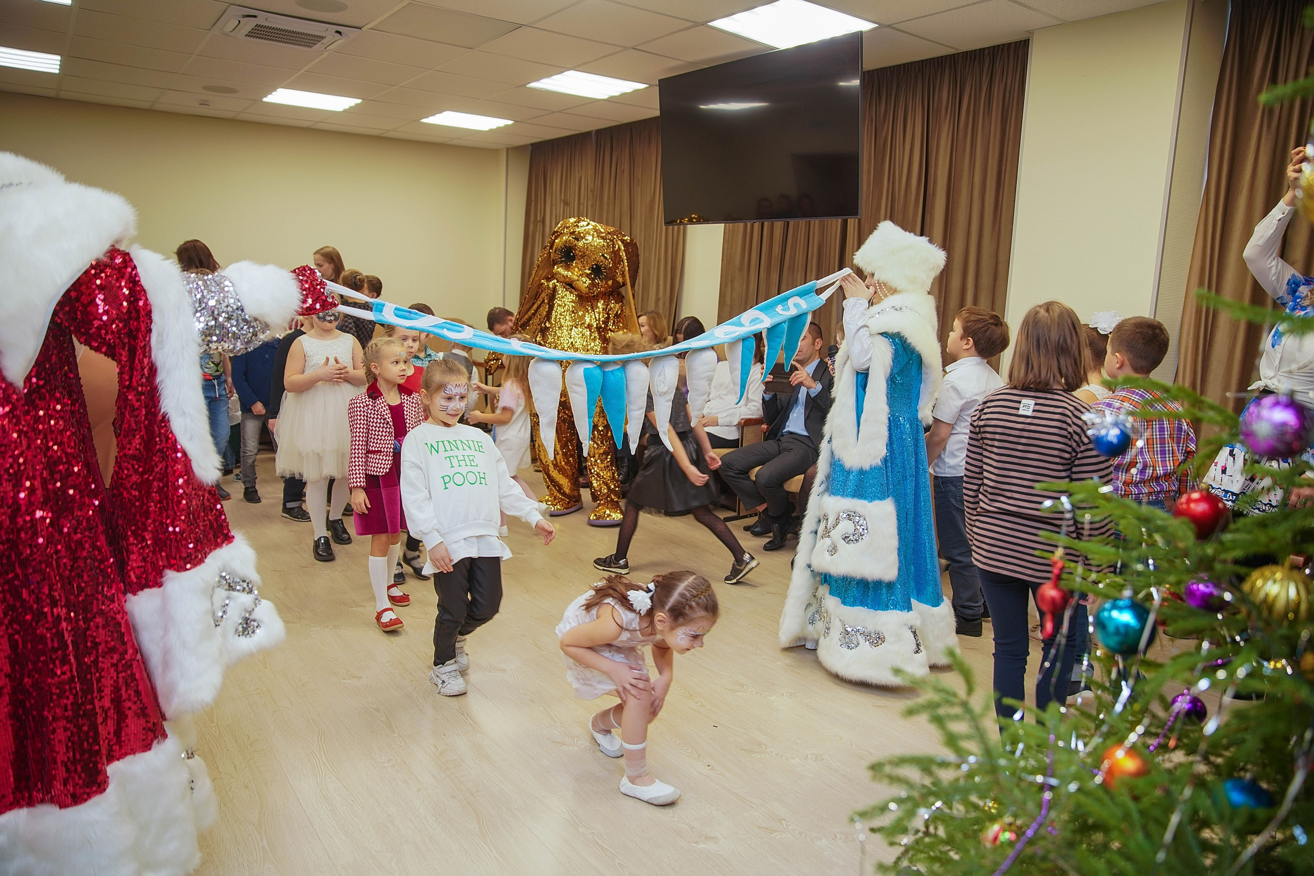 Елка НБД банк. Семейный и детский фотограф в Нижнем Новгороде