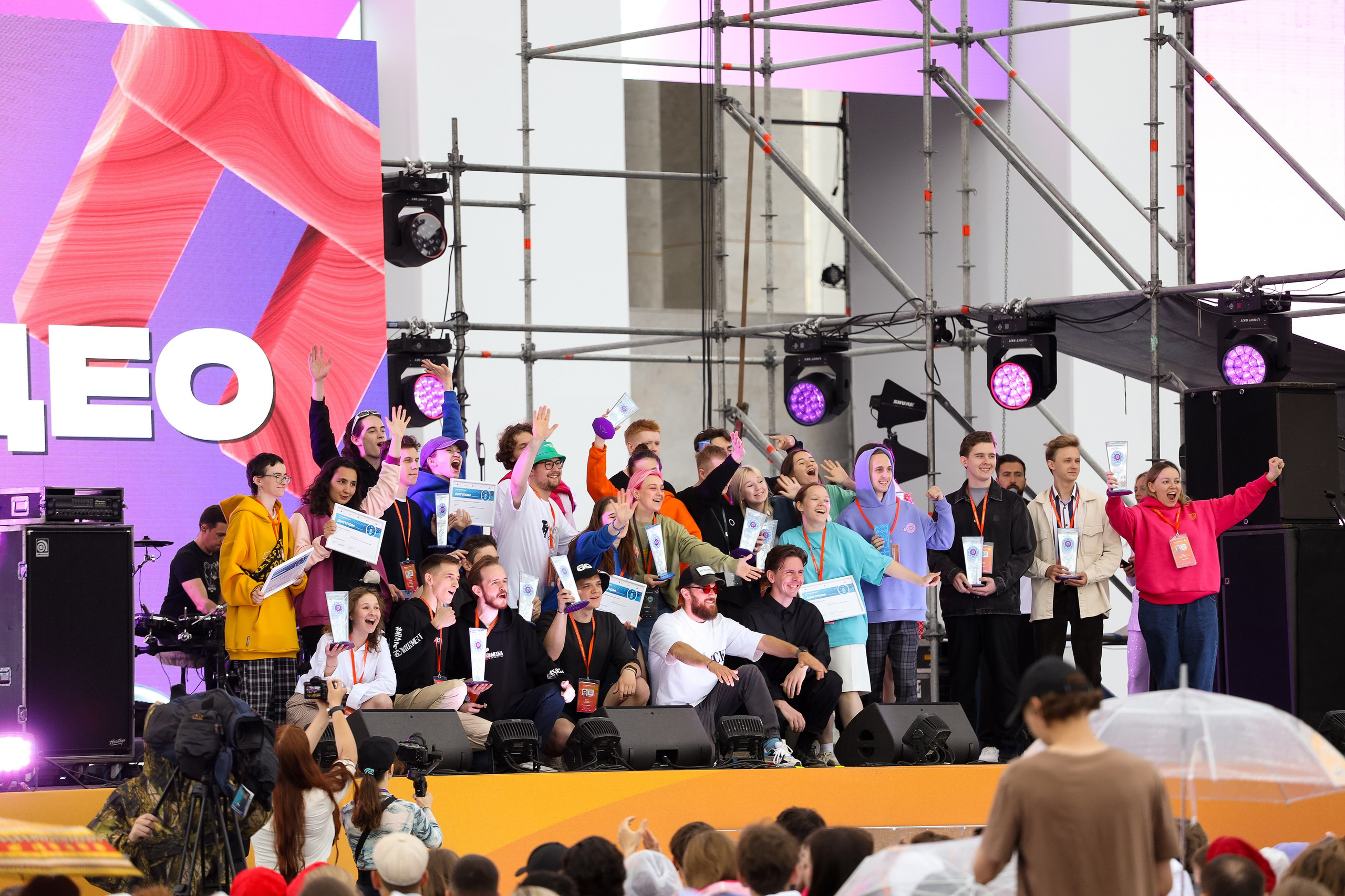 Российская студенческая весна 2023 Пермь. Фотограф Дмитрий Молчанов | Фотограф Пермь | Фотограф