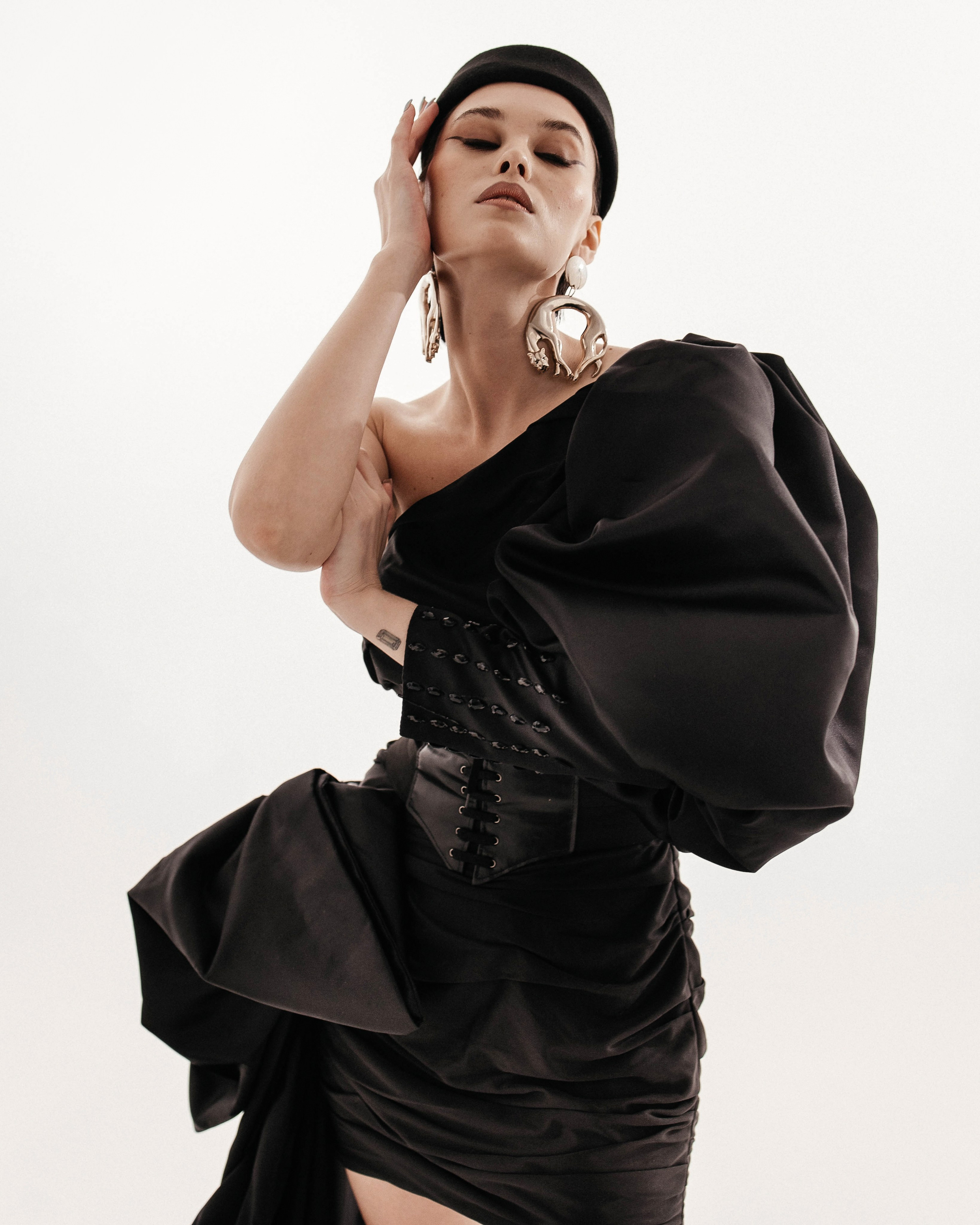 Ксения. Главная