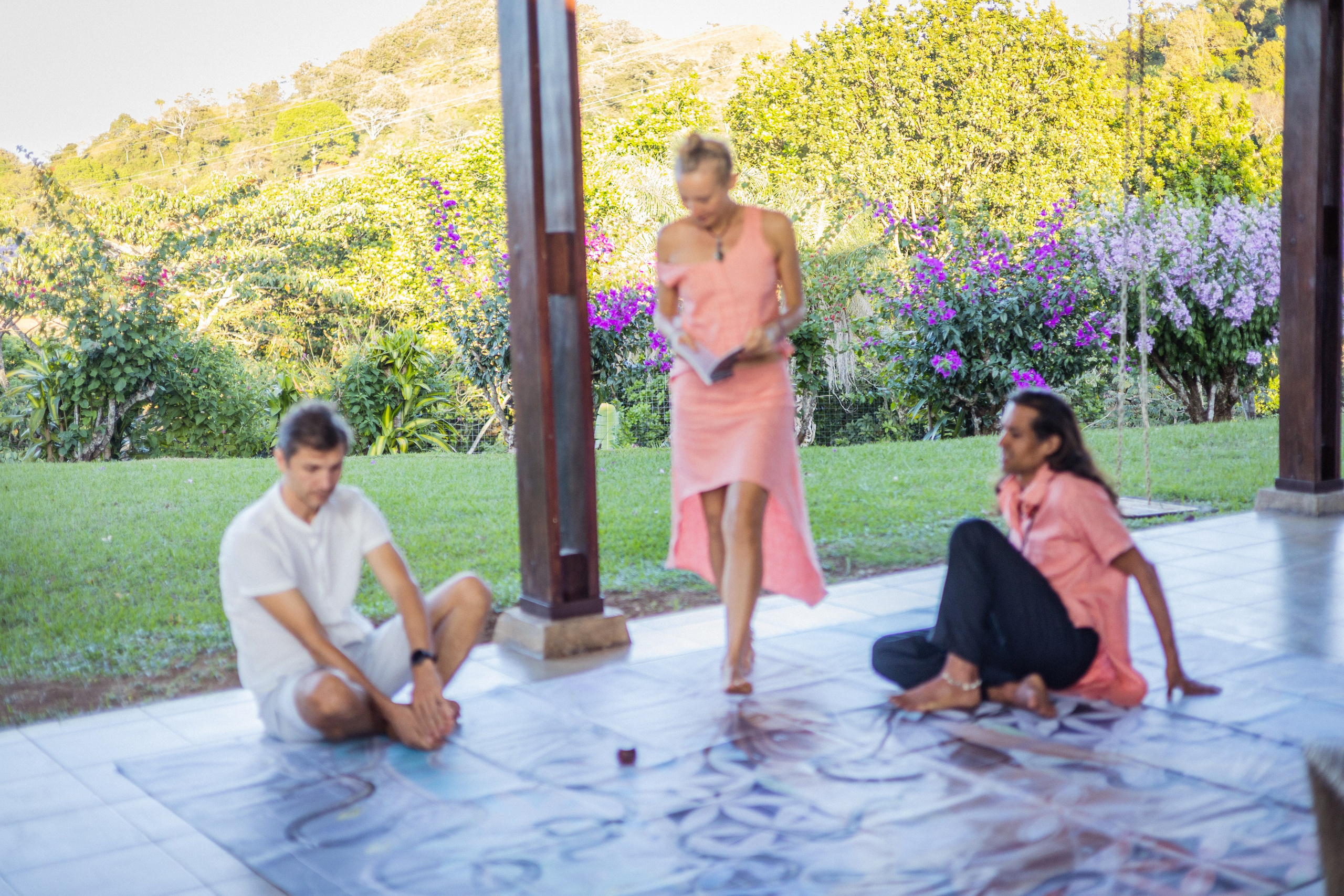 Lila transformation game -capture moments. Family, portrait, content photo in Costa Rica Evgeniya Besprozvannykh