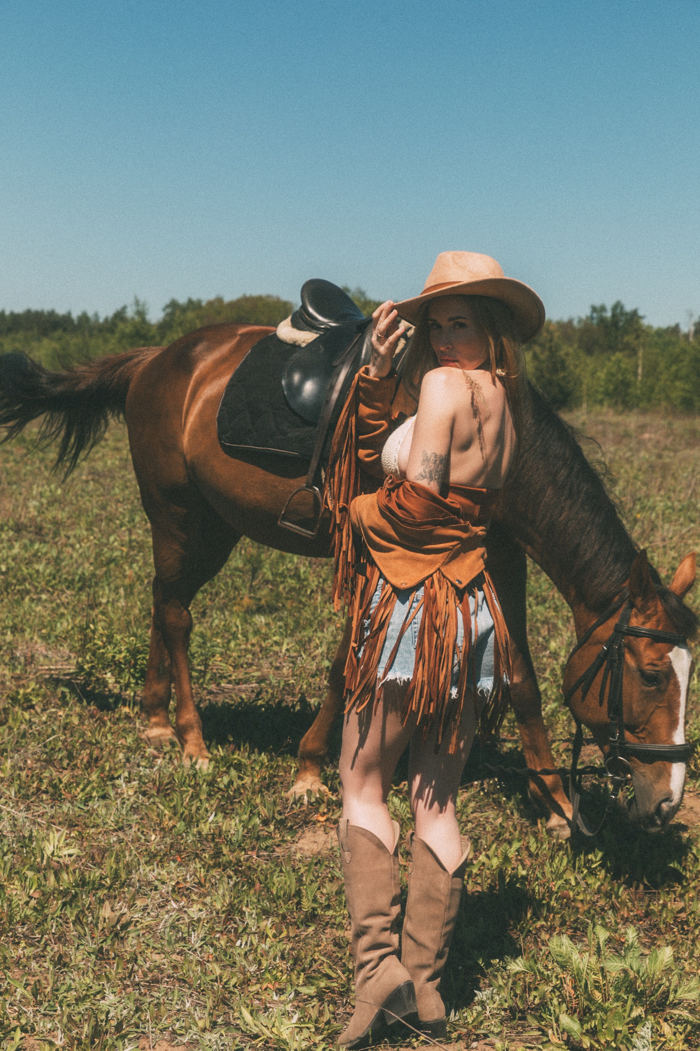 Улица & природа. Модель Москва каталожная и творческая съемка Anna Antlers