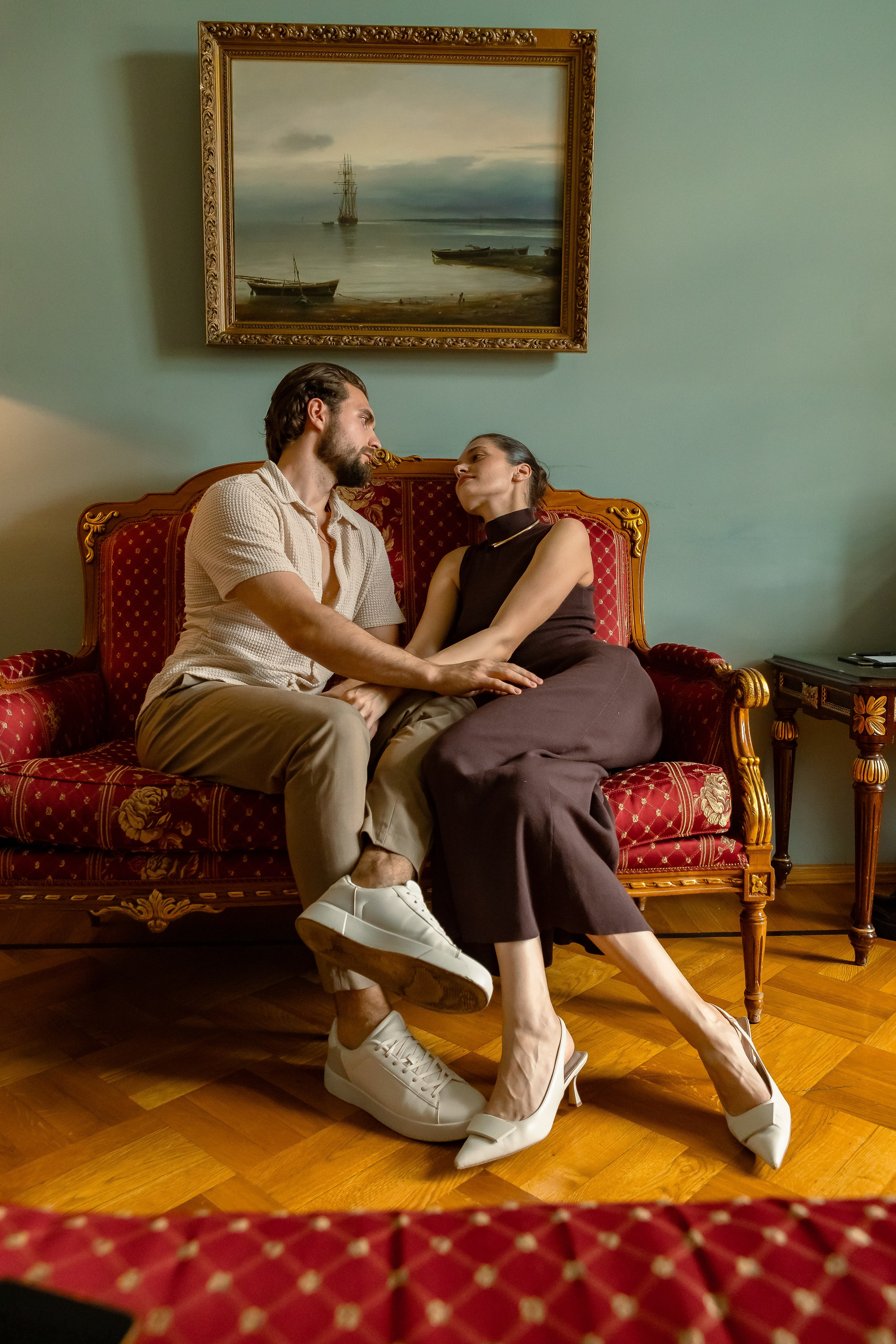 Фотопрогулка гостиница Националь. Свадебный фотограф в Москве