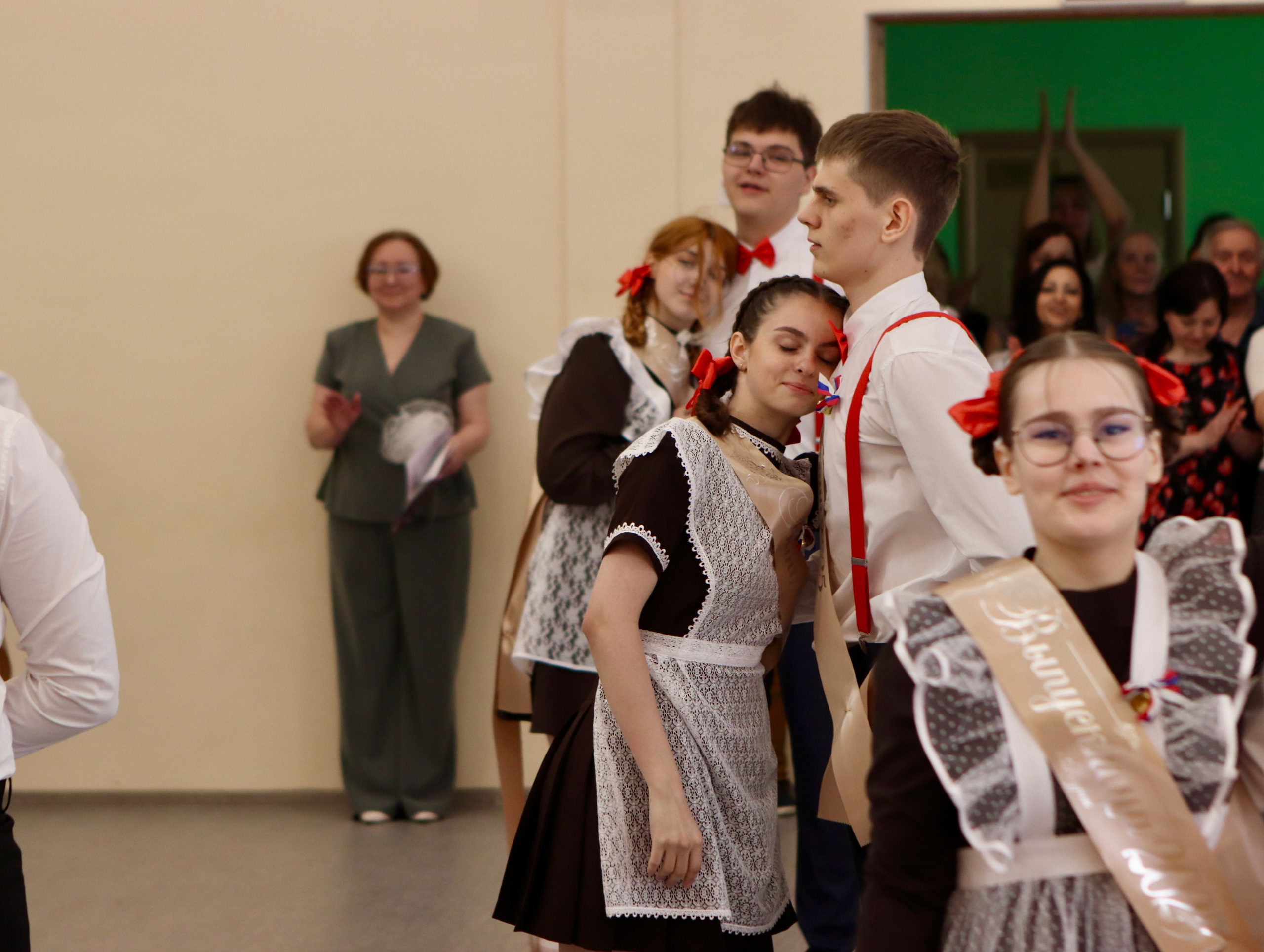 Школьный выпускной. Фотограф в Курске Смирнов Евгений