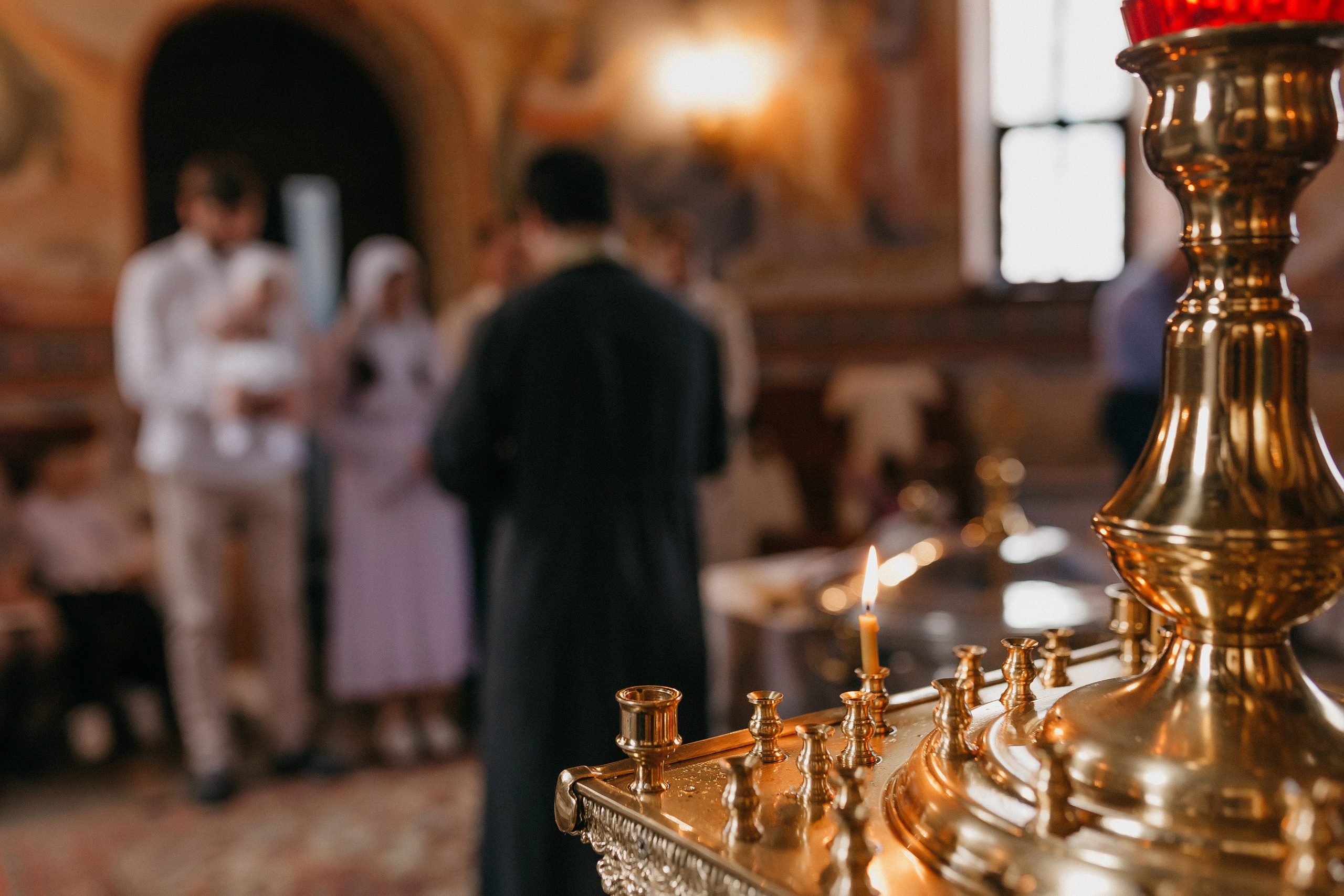Крещение Артёма и Валерии. Храм Георгия Победоносца. Семейный фотограф в Сургуте