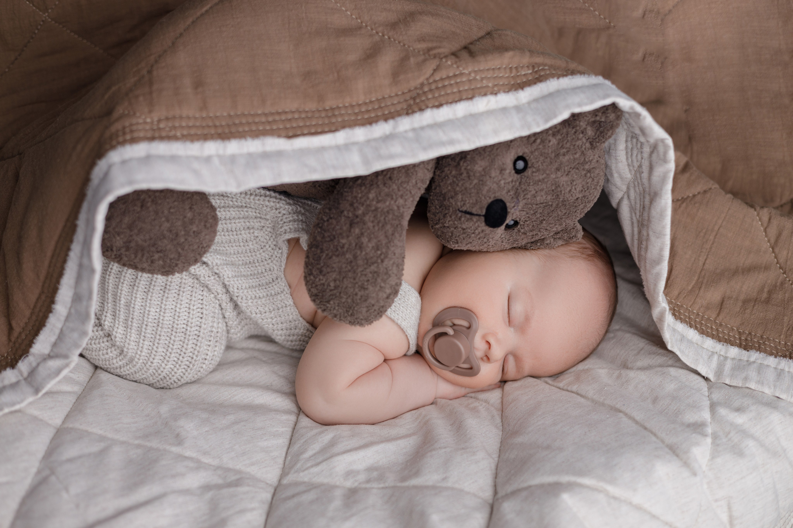 Арсений. Евгения Горбунова фотограф новорожденных в Новом Уренгое