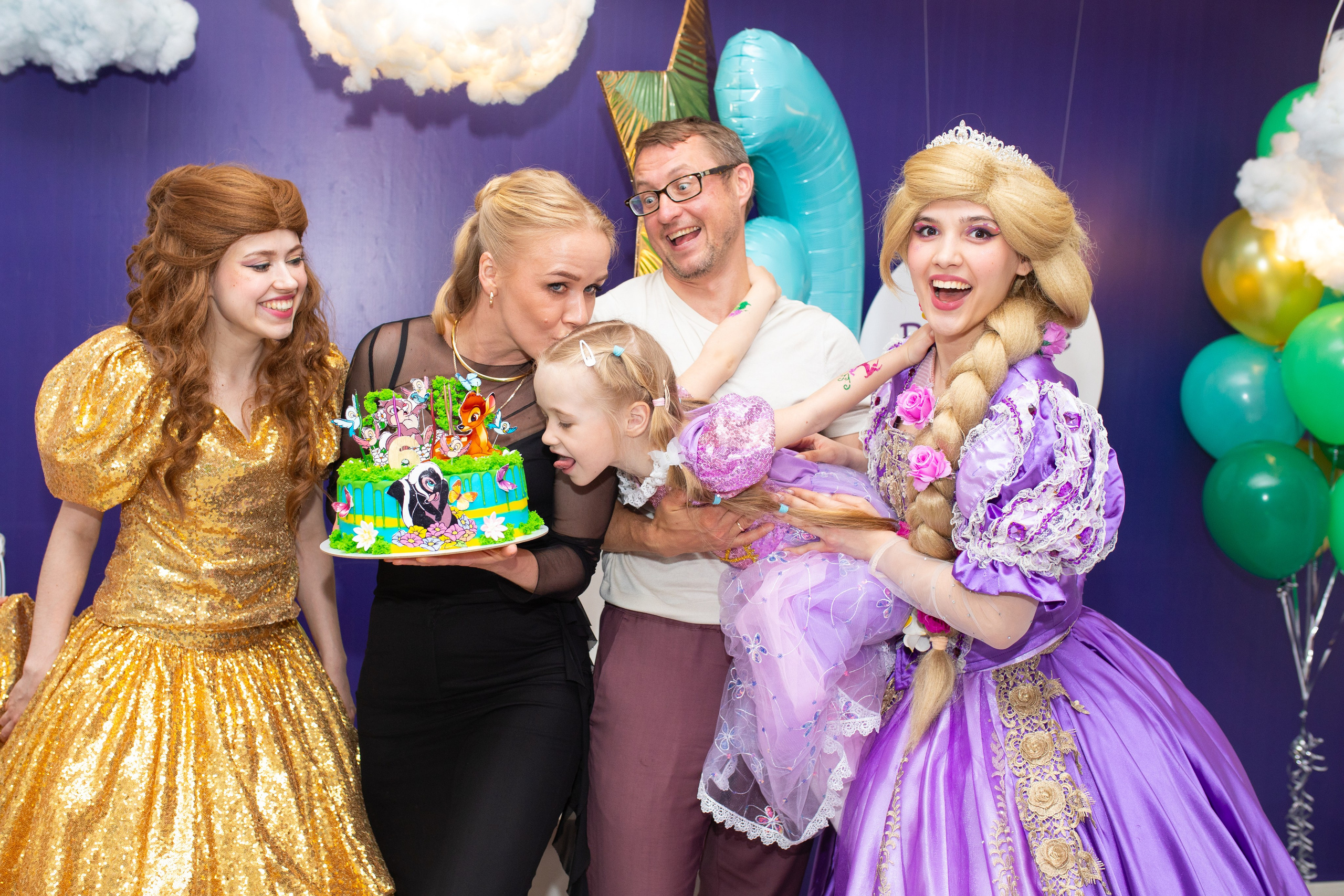 Улыбника -Василисе 6 лет!. Фотограф в Новосибирске Ася Зверева