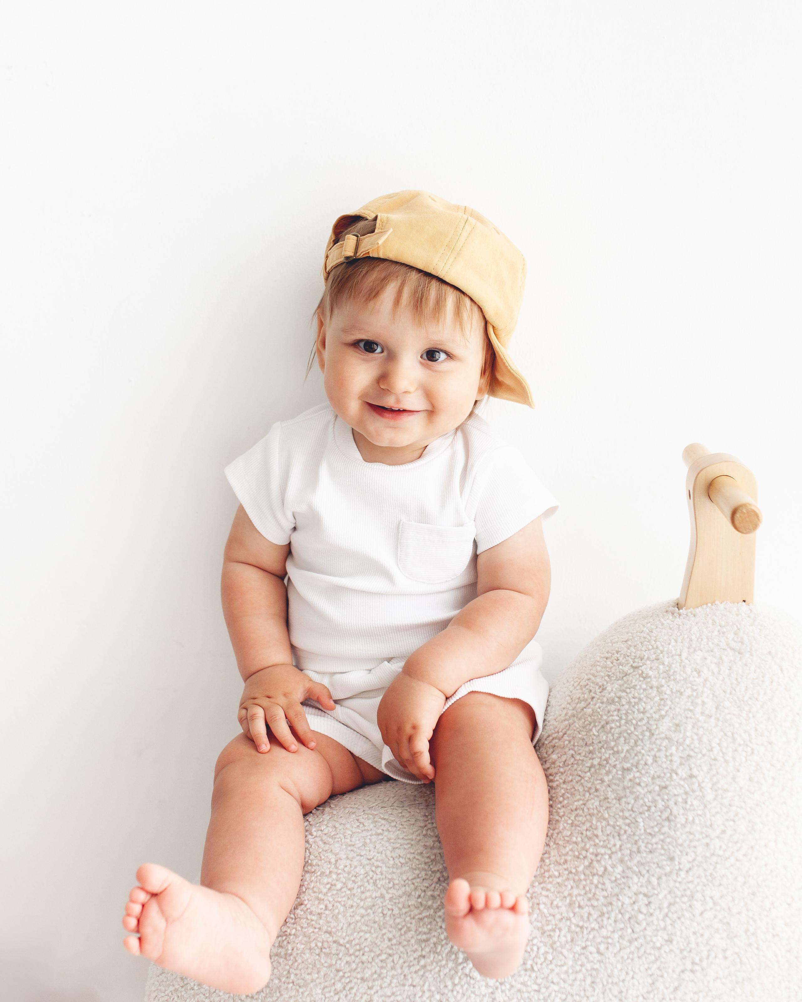 Фотосессия братьев в белой студии. Детский фотограф в Самаре