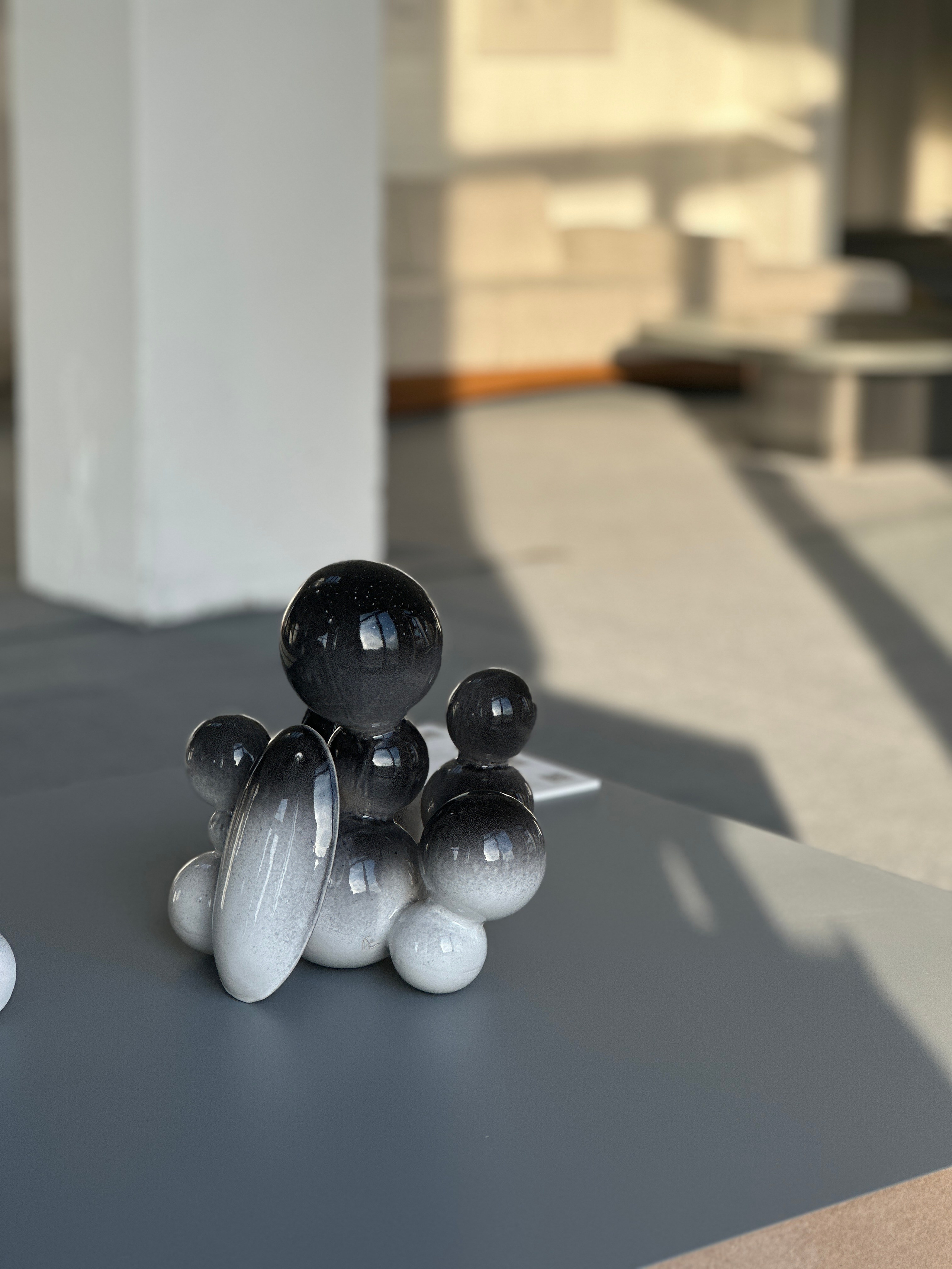 Modenature COLLECTIBLE DESIGN / Balchug Residence. Елена Алексенко, художник-керамист. @iguana-ae керамка