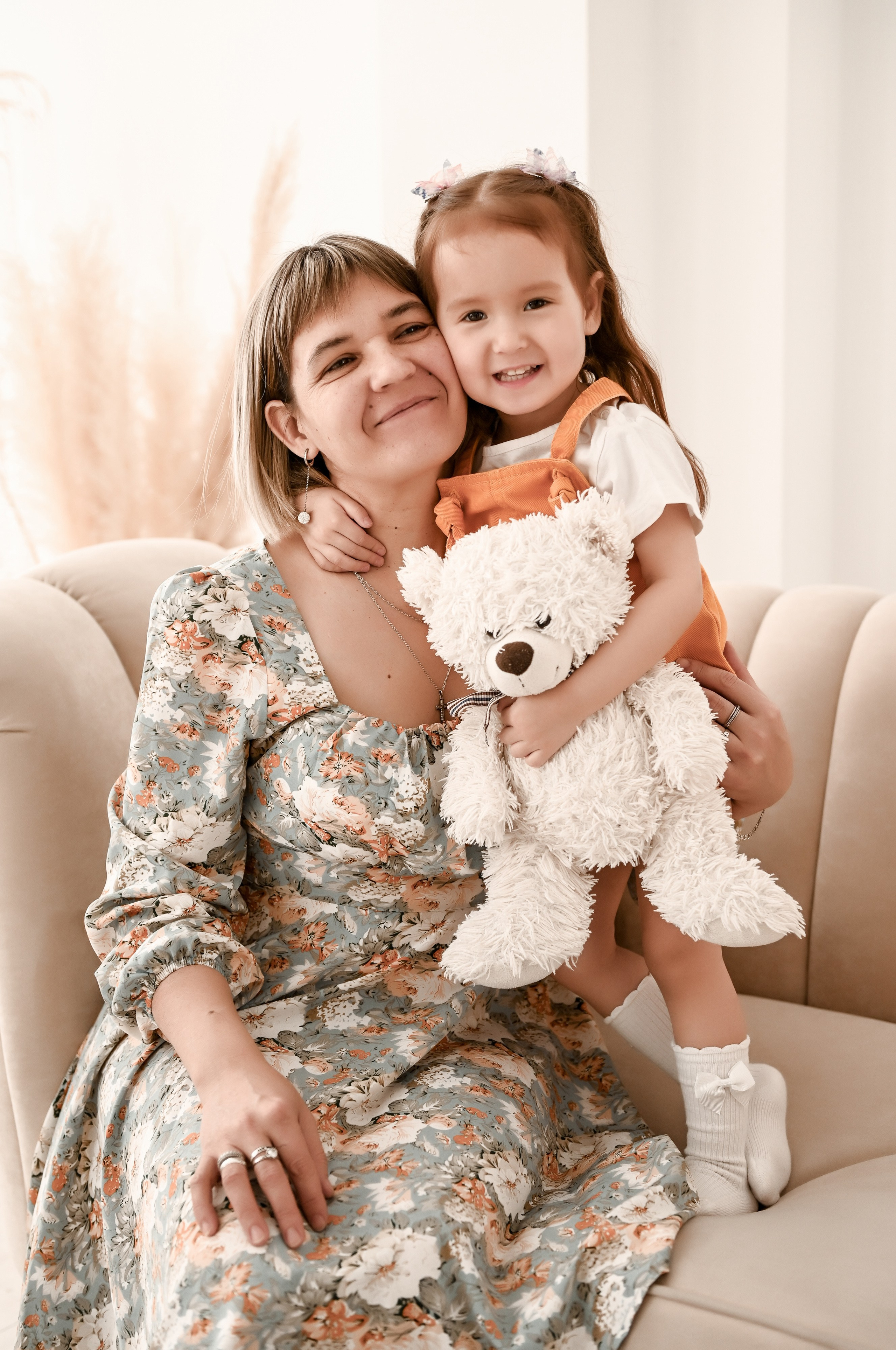 Семейная студийная  фотосессия 2. Свадебный, семейный, детский, контент фотограф в Омске Максим Ильин