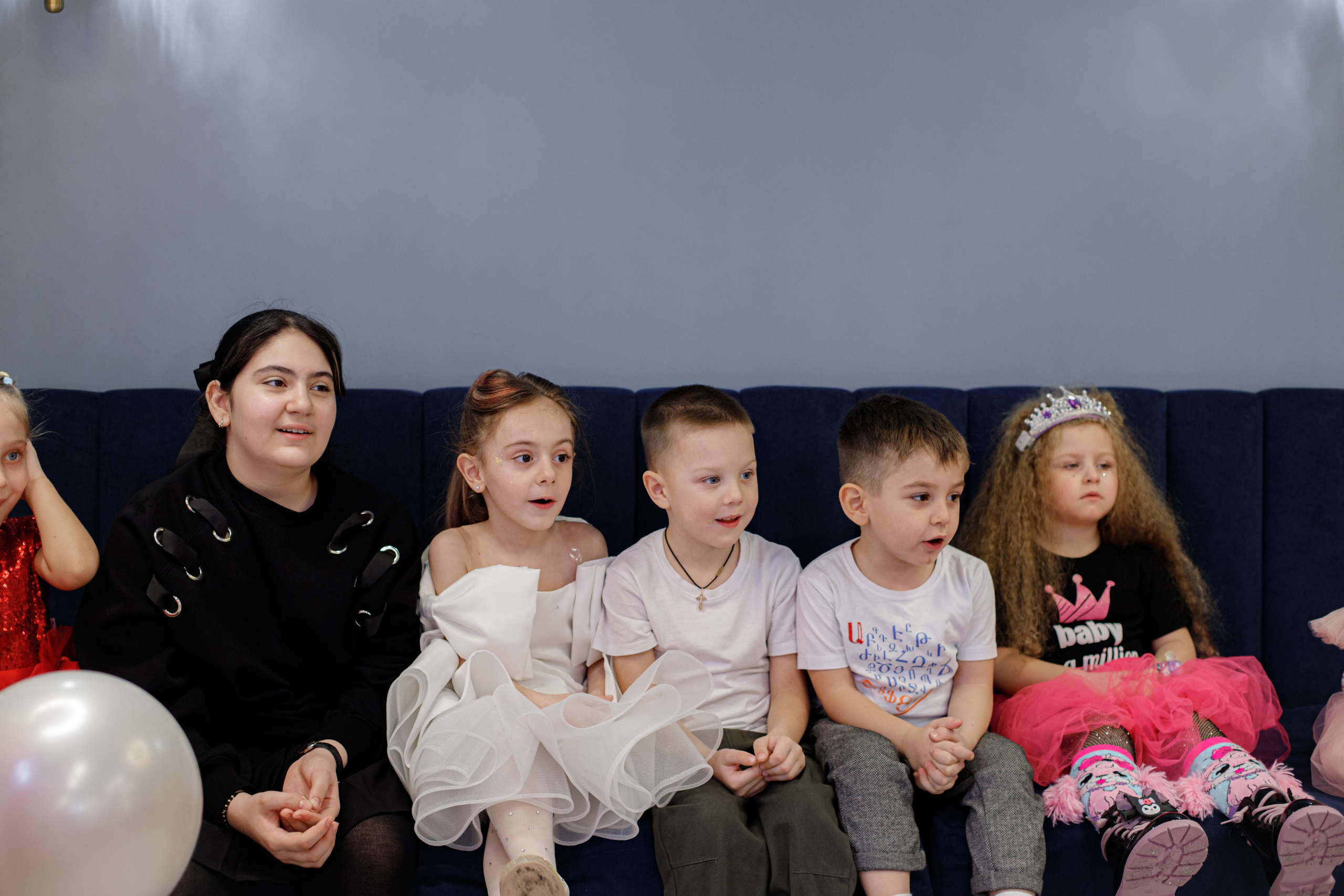 ASIA'S BIRTHDAY PARTY. Photokarish