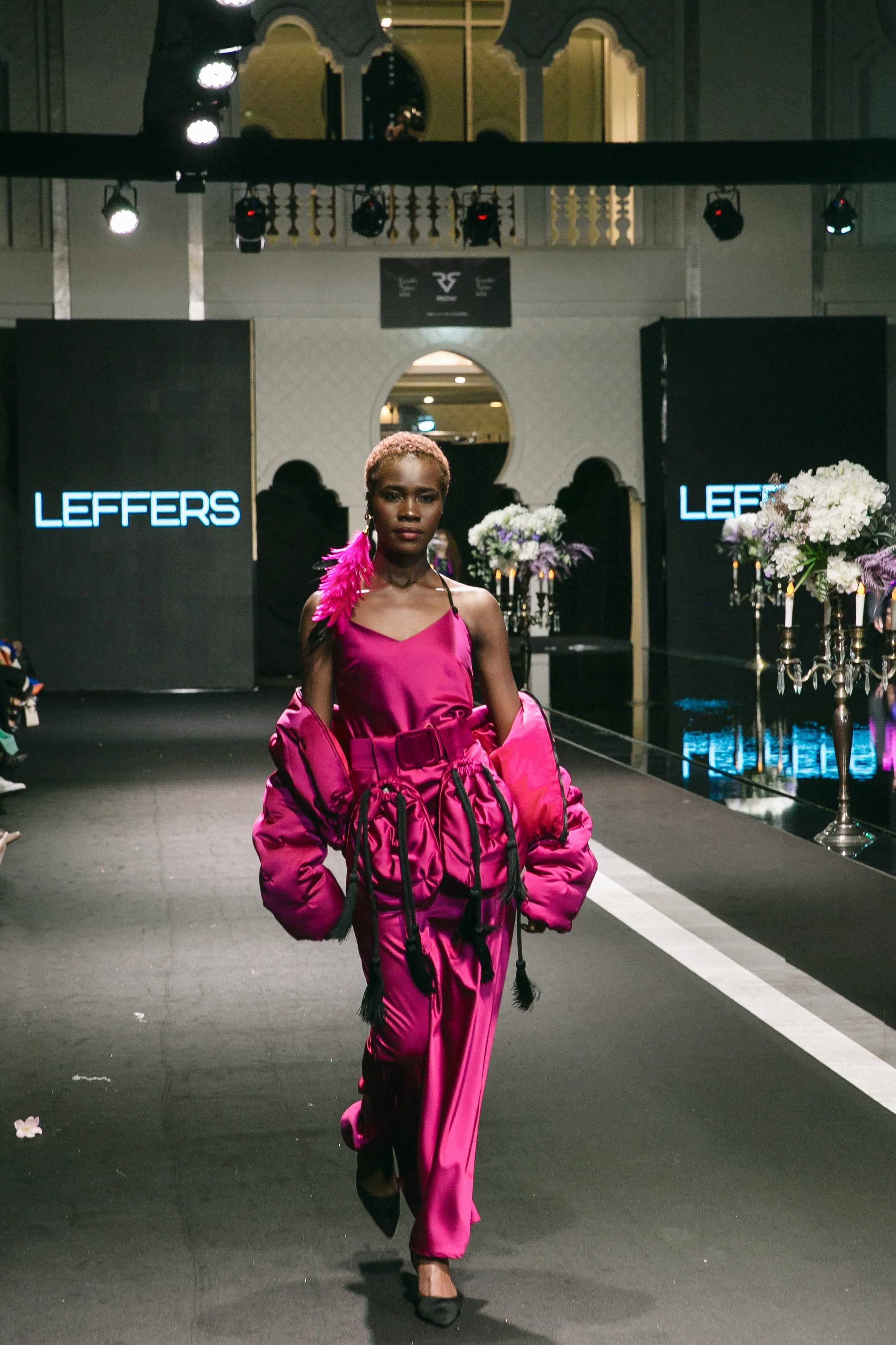 Показ в Дубае LEFFERS. Фотограф и видеограф Анна Домашенко