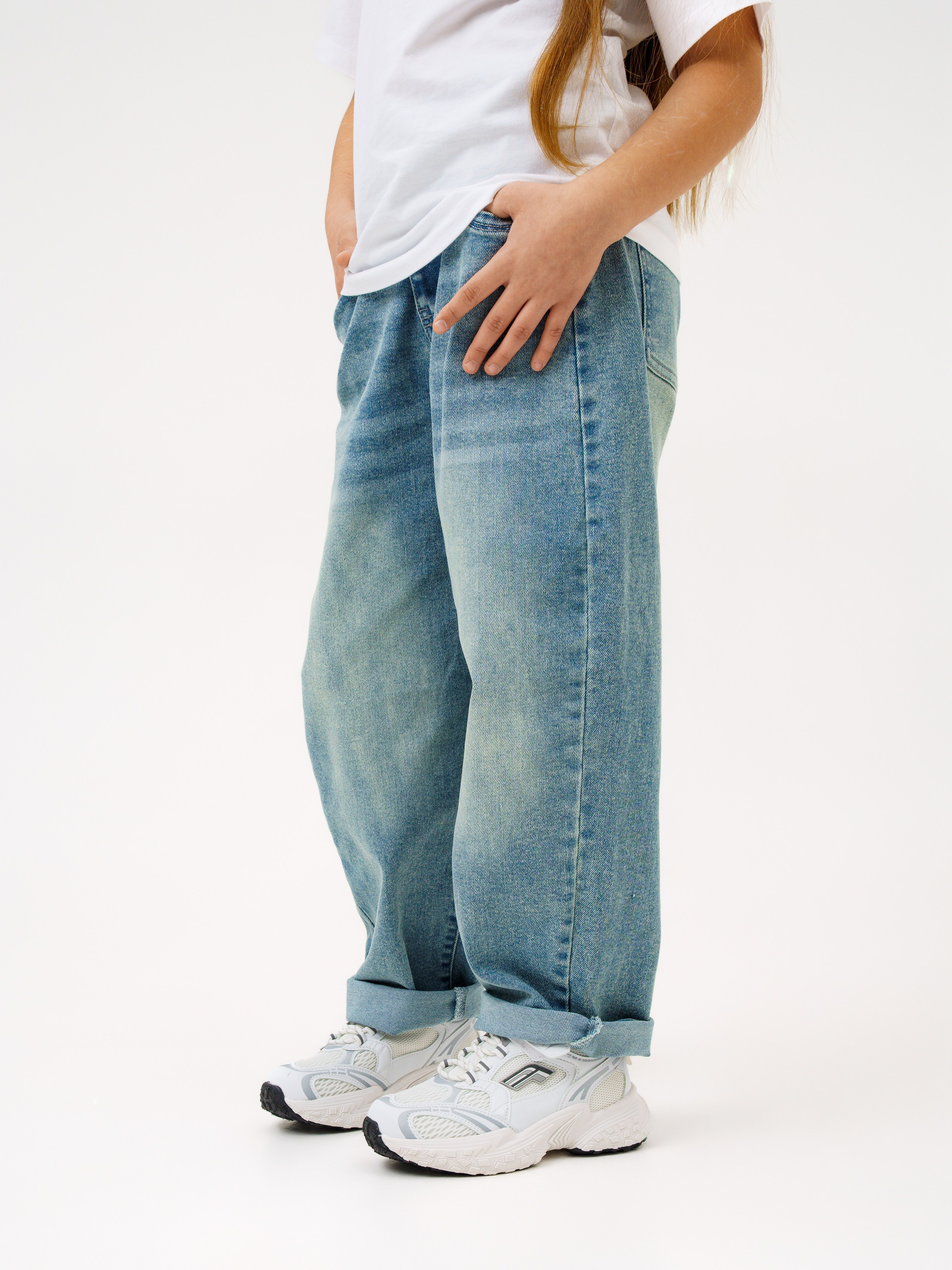 Детские джинсы. Макаров Сергей|Creamlebot Фотограф города Ростов-на-Дону