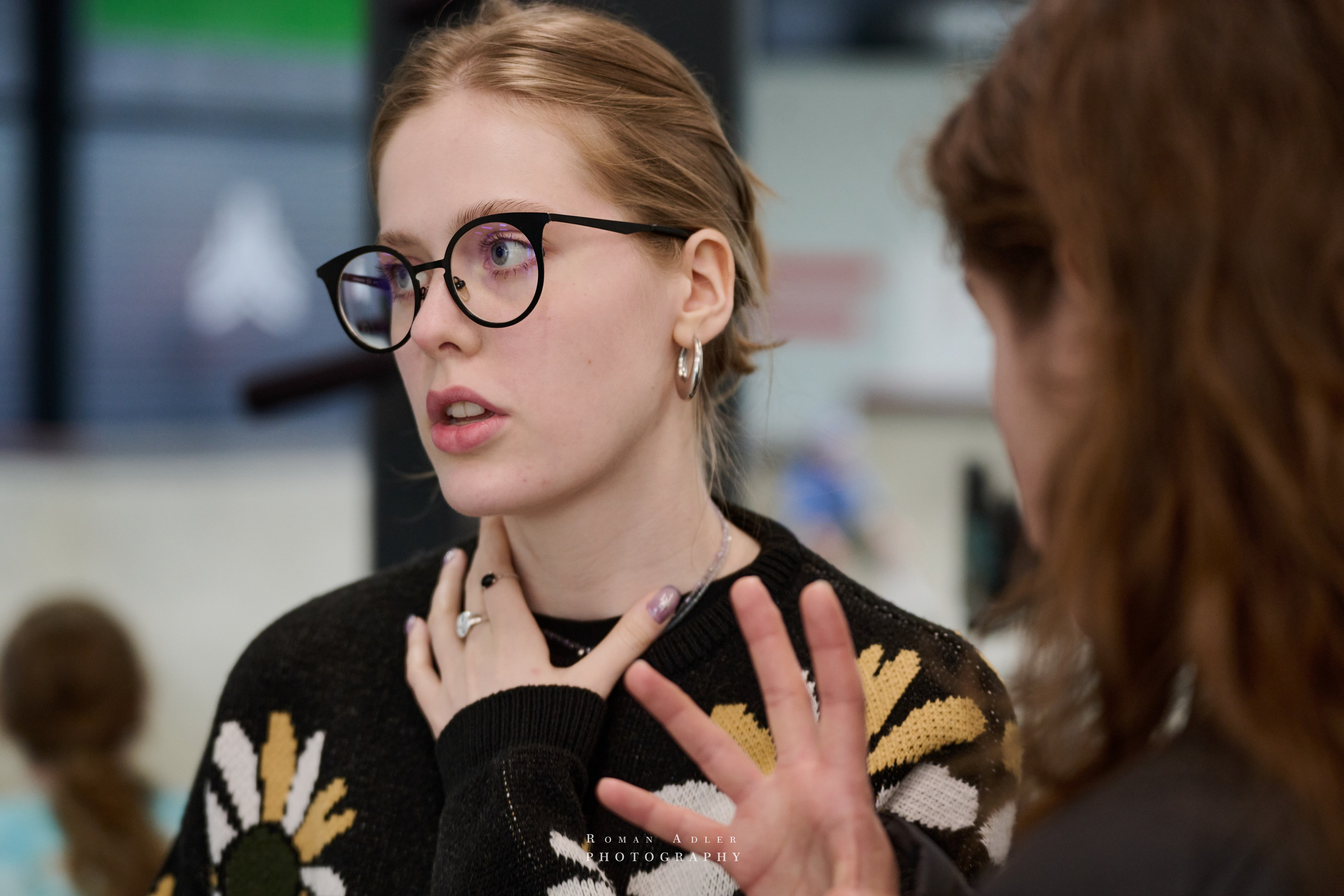 Репортаж со съёмок фильма «Своя в доску». Фотограф Роман Адлер